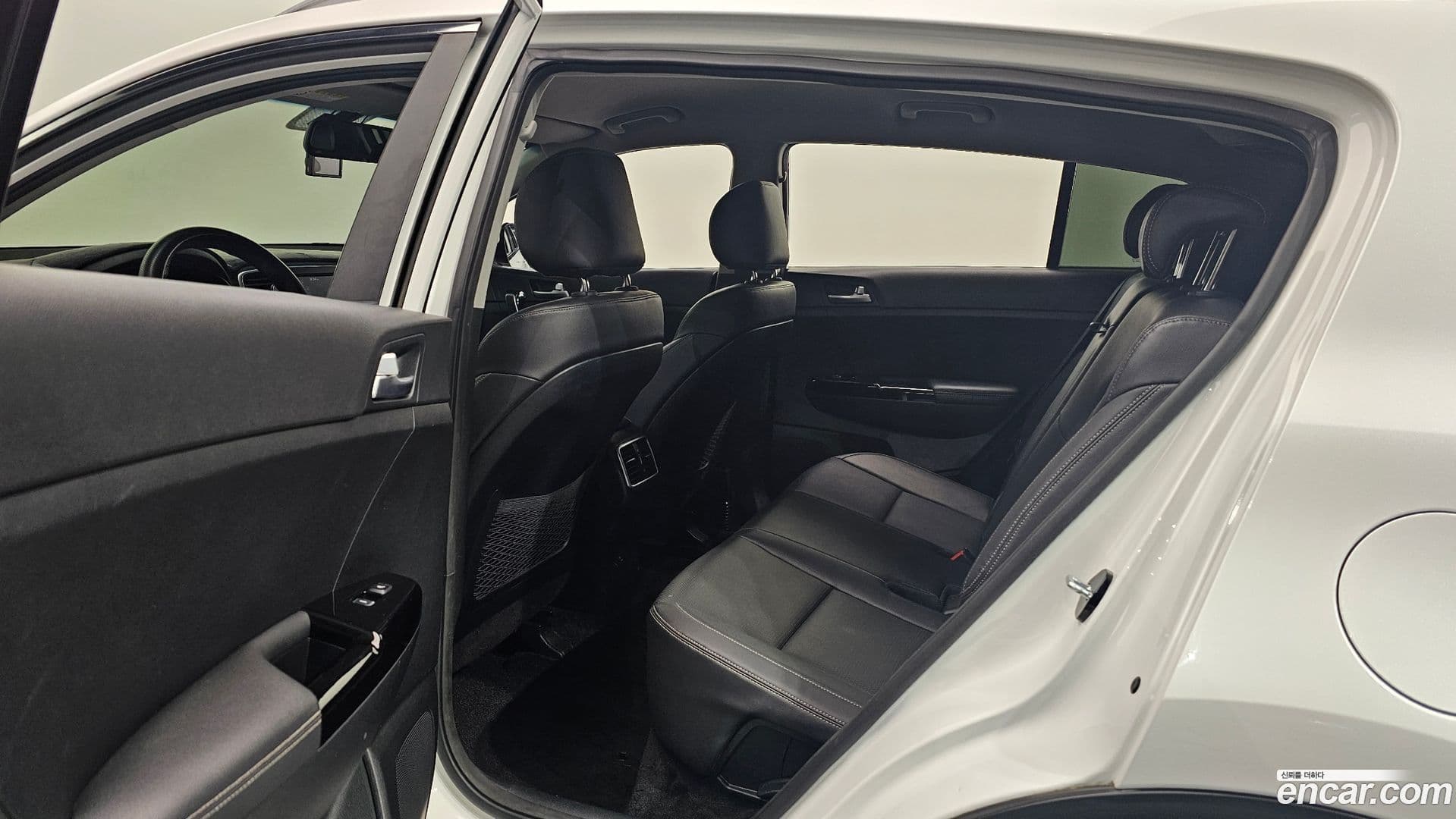 Main__Slider__Photo:Sportage Kia 2017.11-11