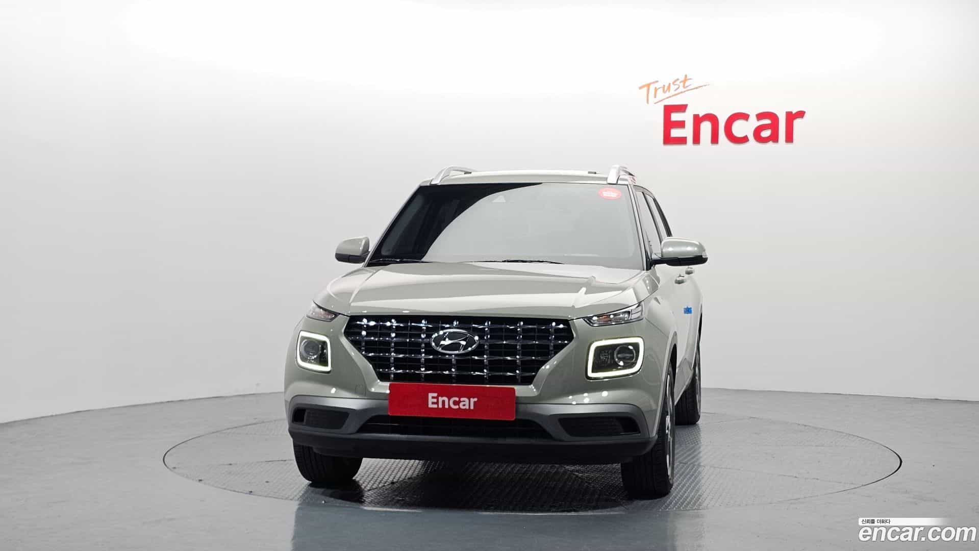 Venue Hyundai 2019.11-OUTER-003