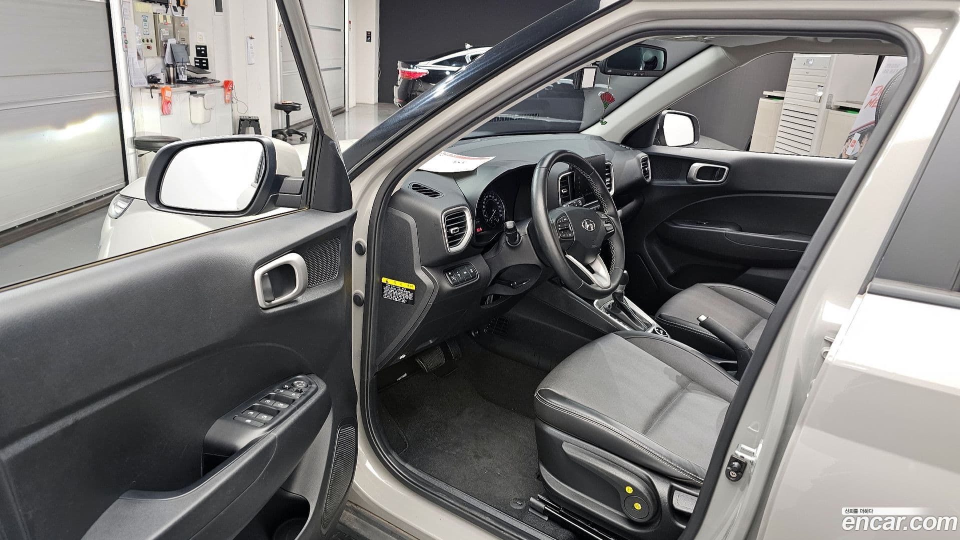 Main__Slider__Photo:Venue Hyundai 2019.11-9