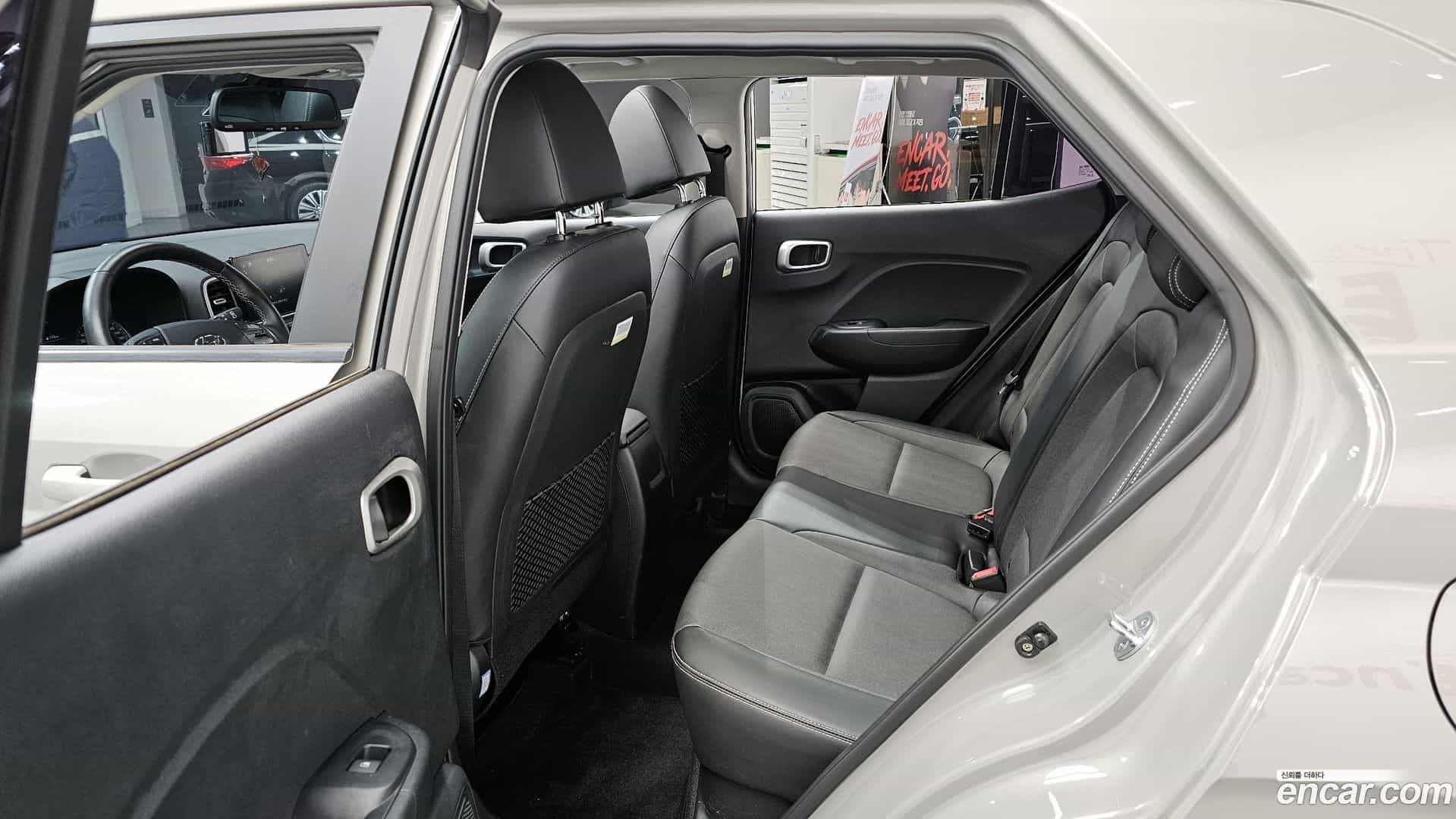 Venue Hyundai 2019.11-OPTION-015