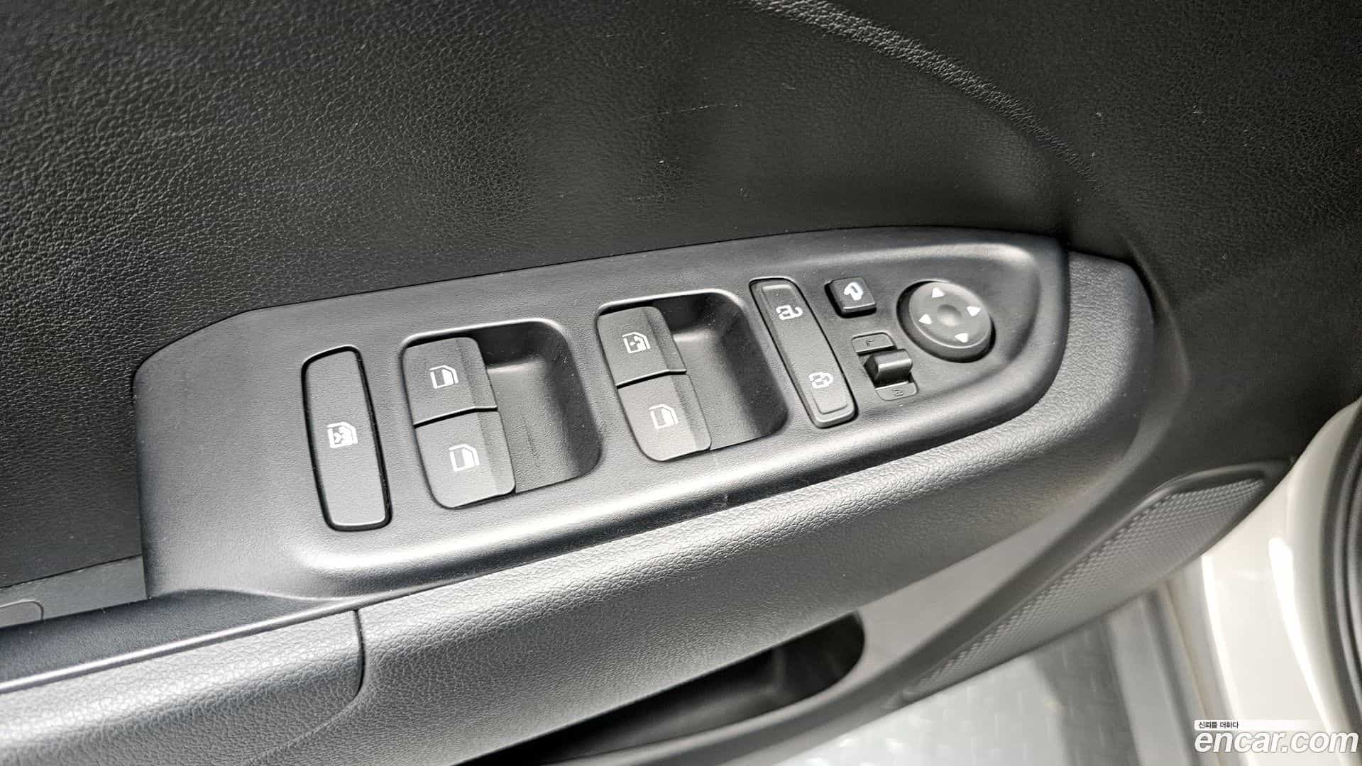 Venue Hyundai 2019.11-OPTION-018