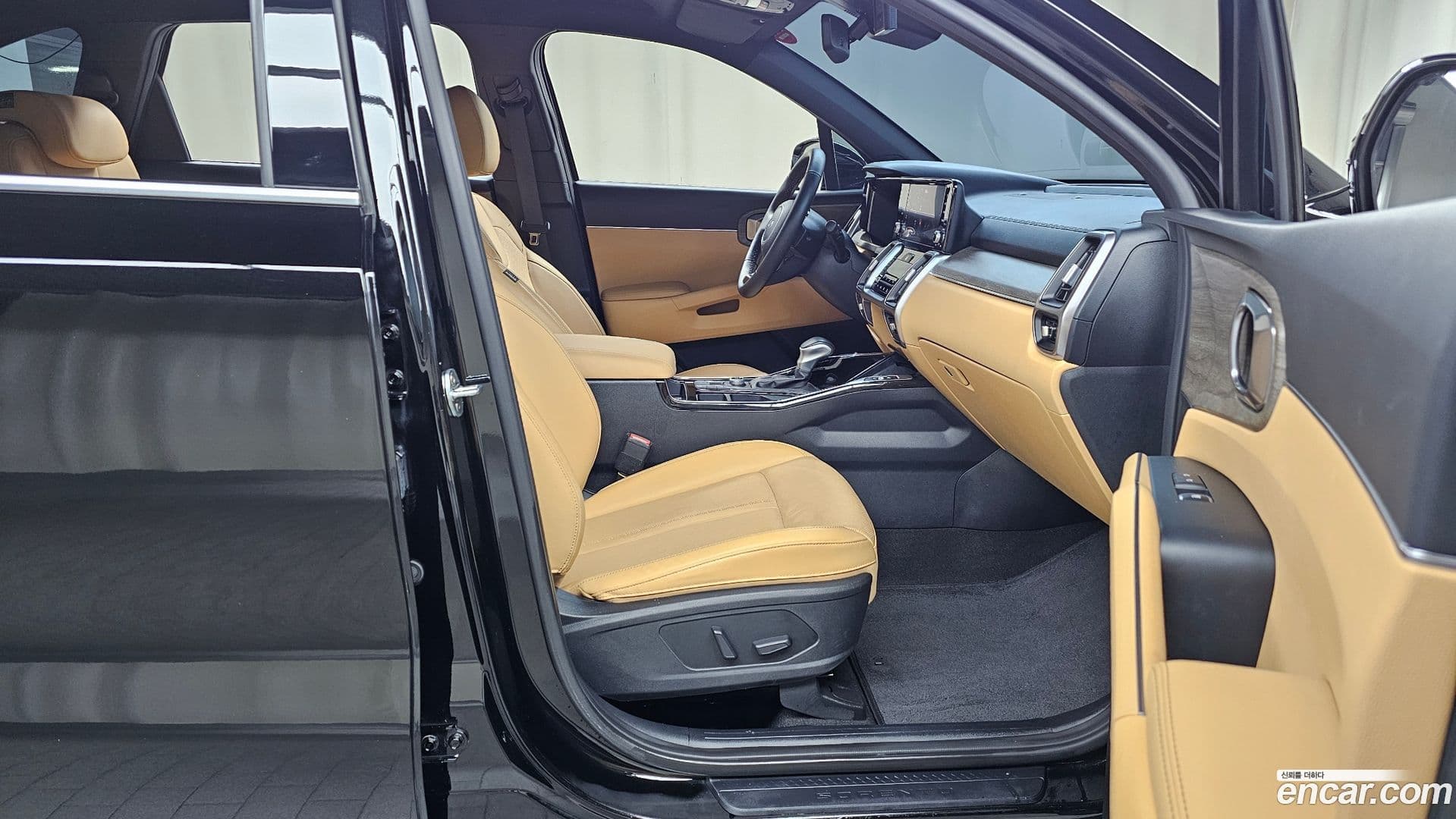 Main__Slider__Photo:Sorento Kia 2021.11-10