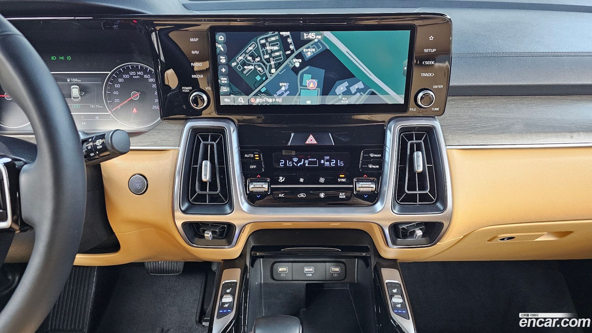 Main__Slider__Photo:Sorento Kia 2021.11-14