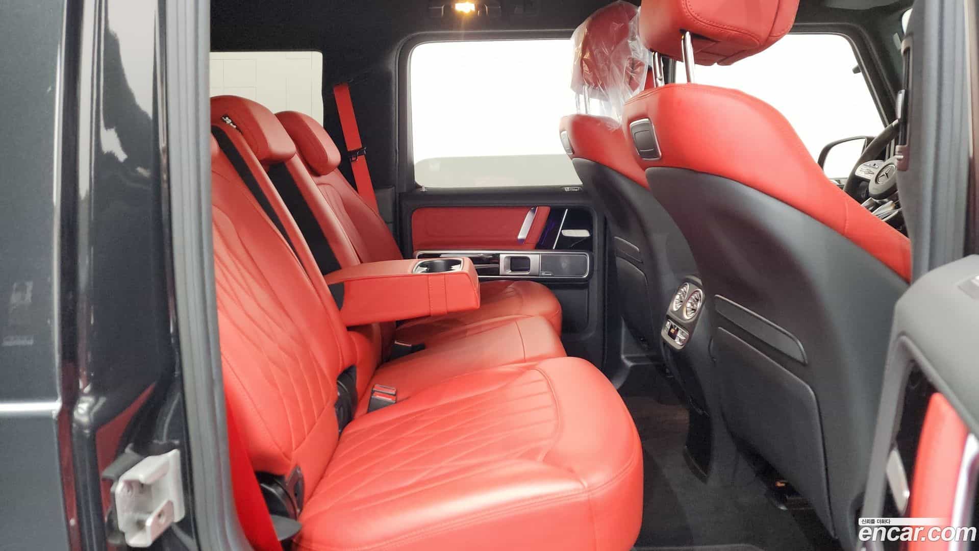 G-Class Mercedes-Benz 2022.10-OPTION-016