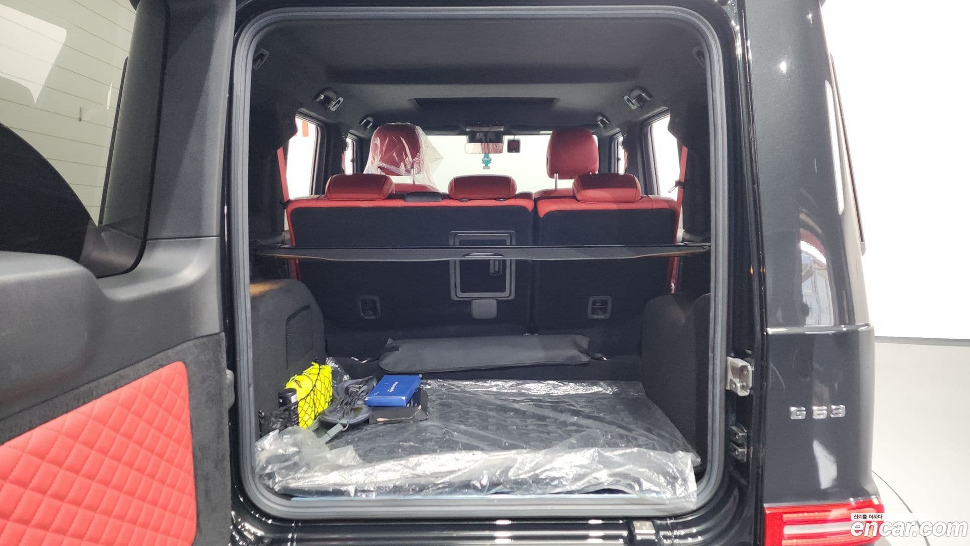 Main__Slider__Photo:G-Class Mercedes-Benz 2022.10-19