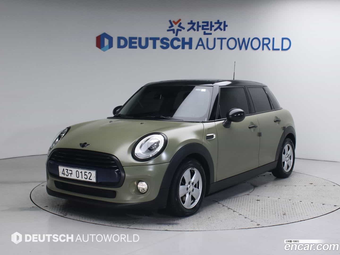 Cooper Mini 2016.3-OUTER-001