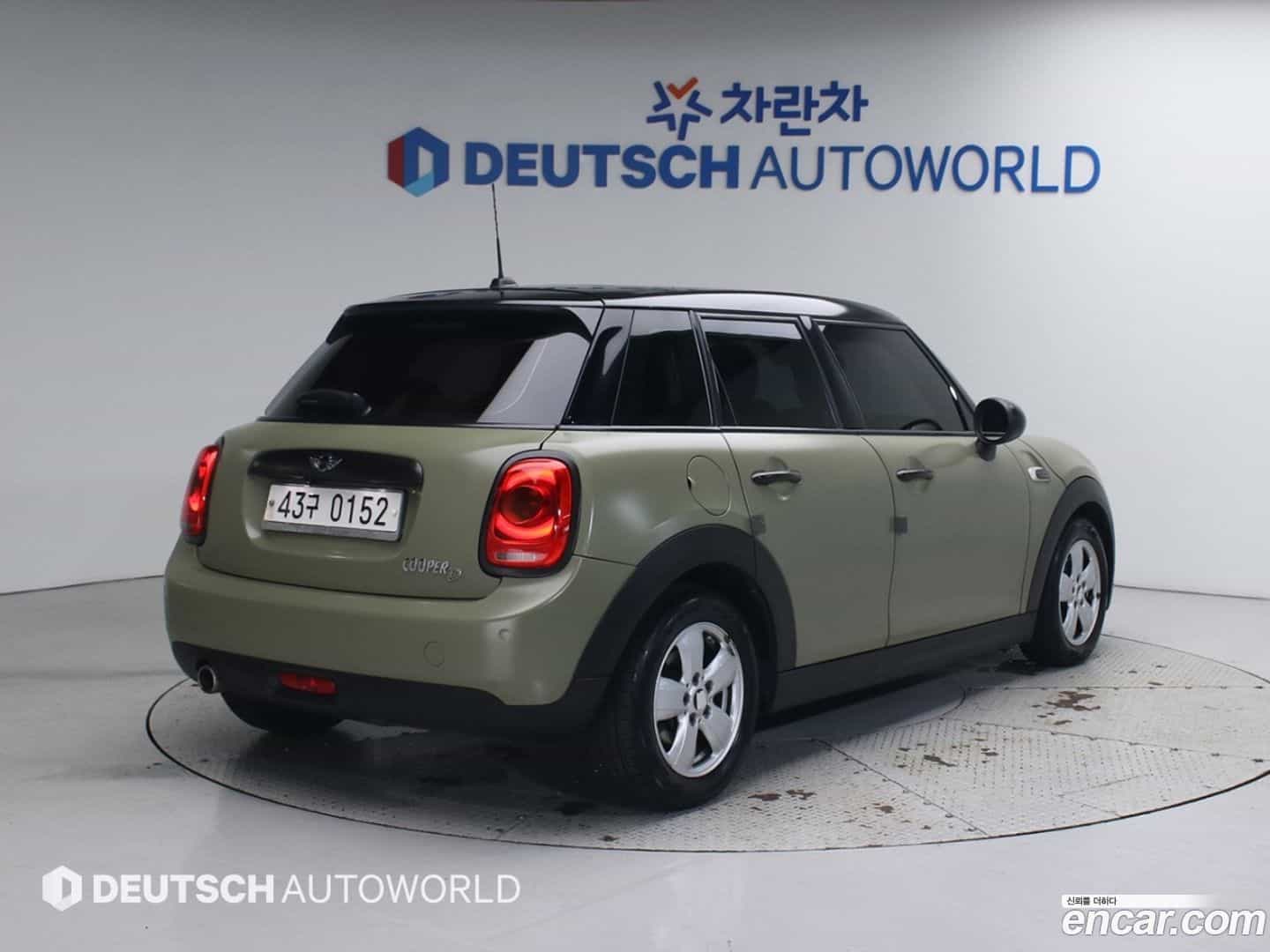 Cooper Mini 2016.3-OUTER-002