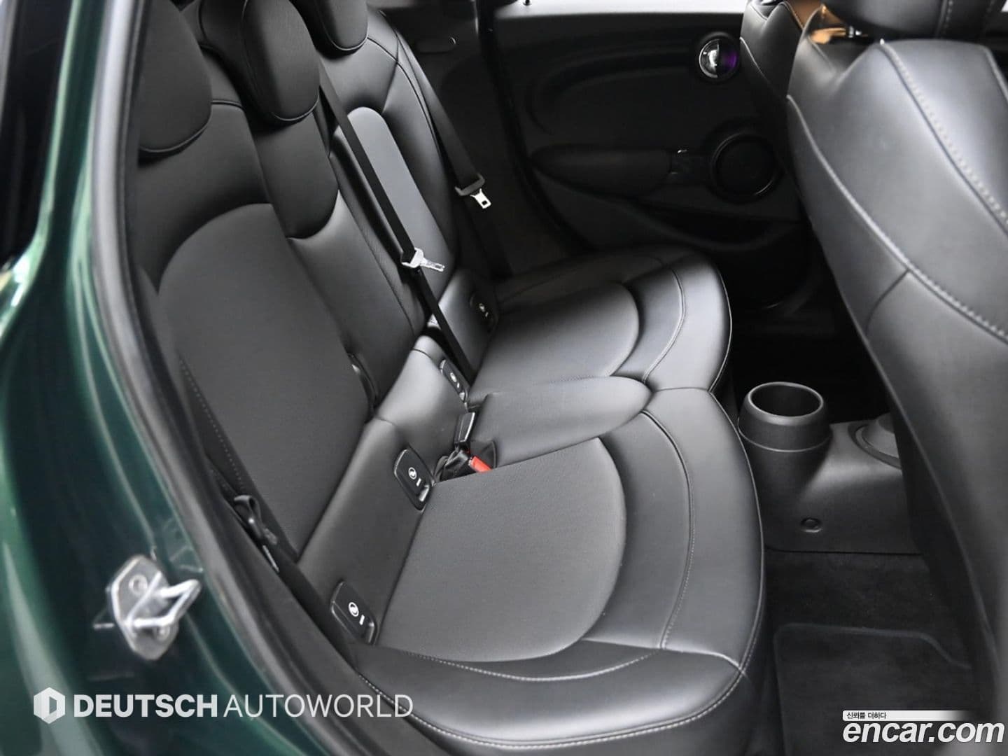 Main__Slider__Photo:Cooper Mini 2016.3-7