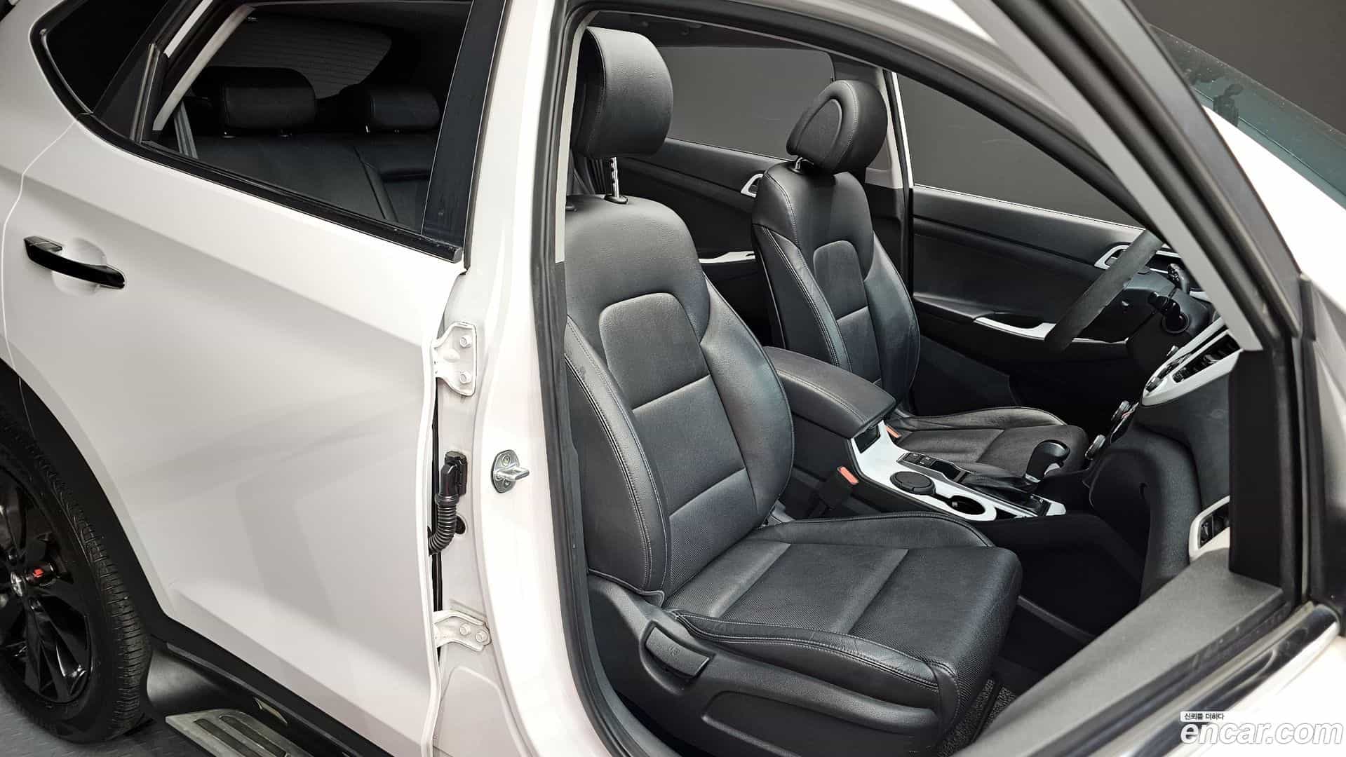 Tucson Hyundai 2015.4-OPTION-016