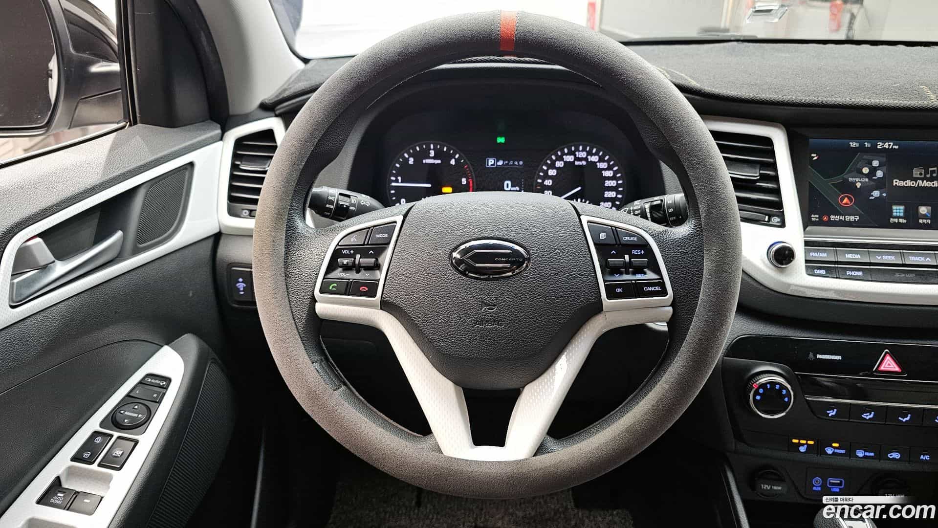 Tucson Hyundai 2015.4-OPTION-017