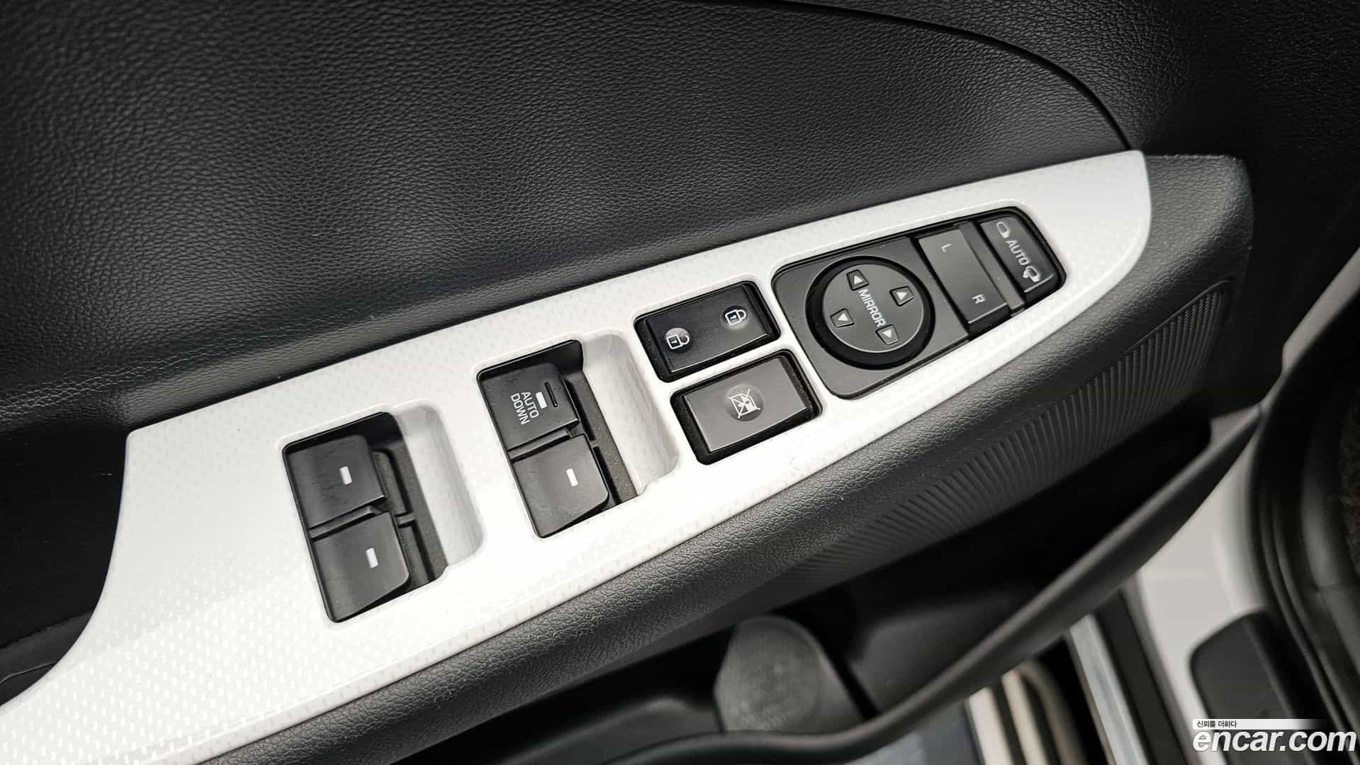 Tucson Hyundai 2015.4-OPTION-018