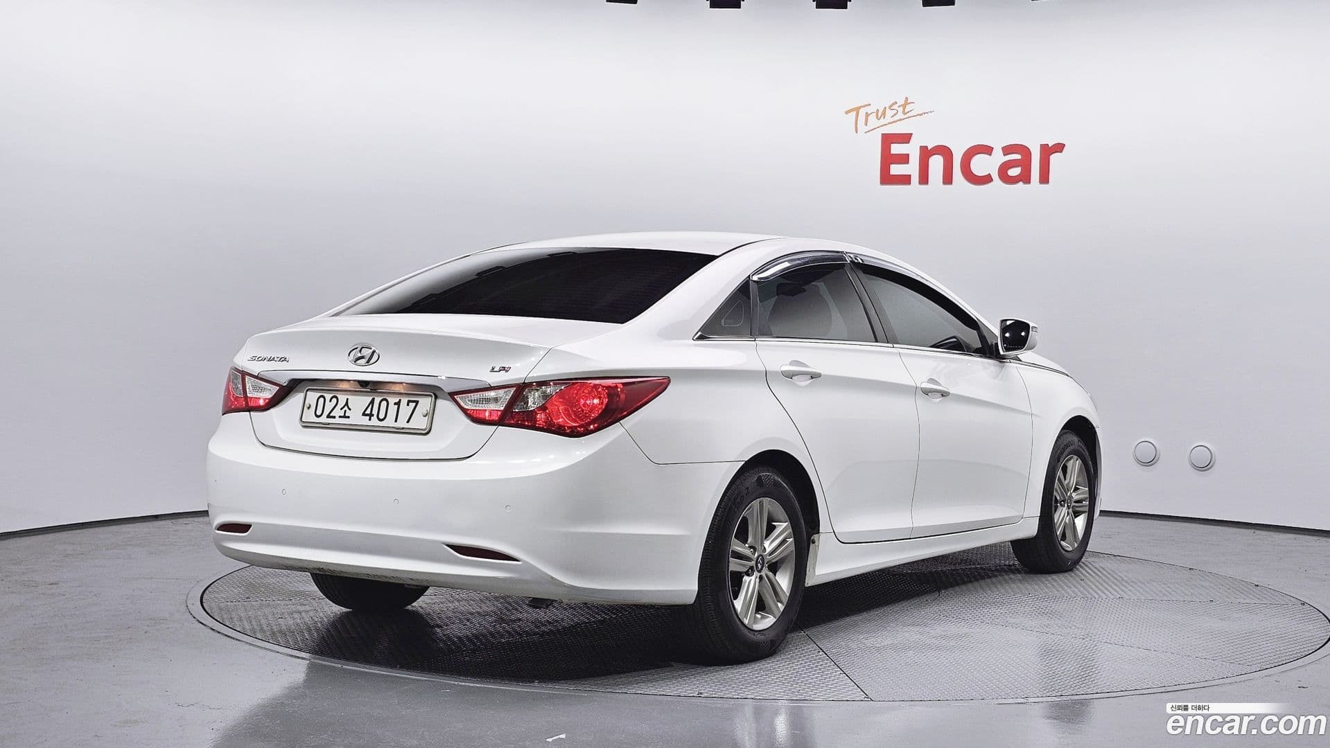 Main__Slider__Photo:Sonata Hyundai 2013.0-1