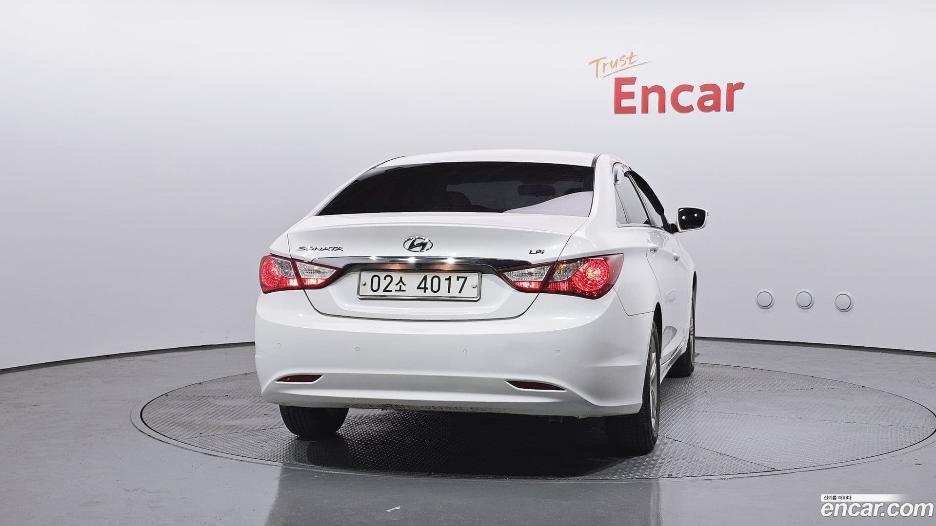 Main__Slider__Photo:Sonata Hyundai 2013.0-3