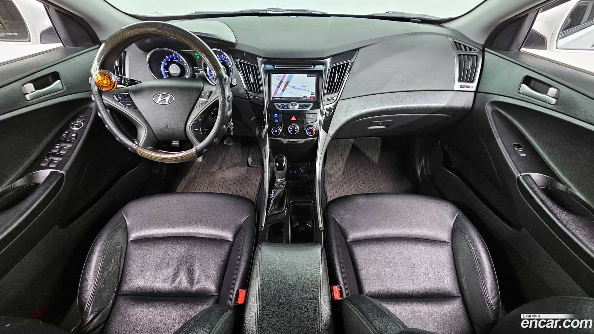 Sonata Hyundai 2013.0-INNER-007