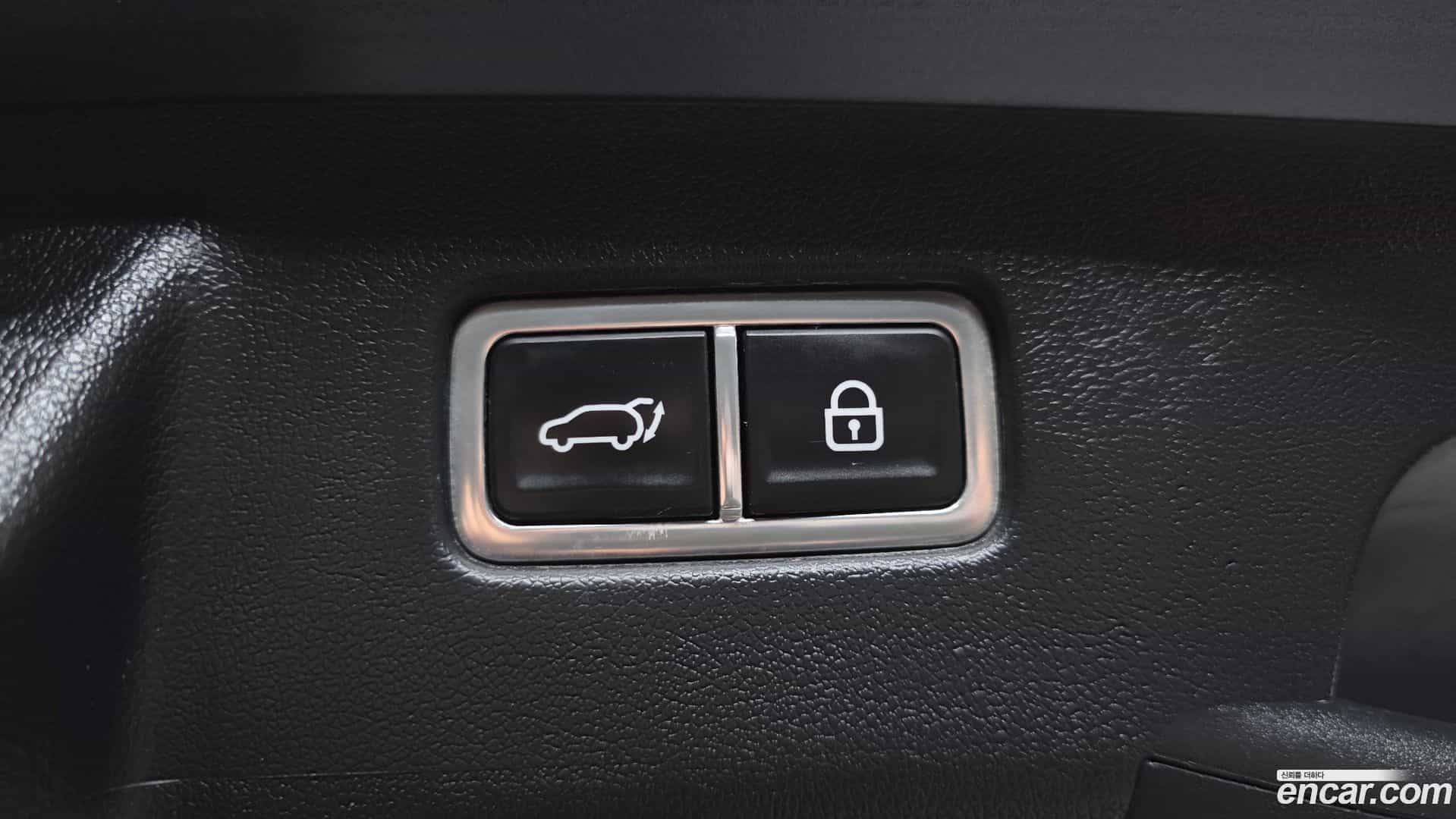 Sorento Kia 2022.6-OPTION-024