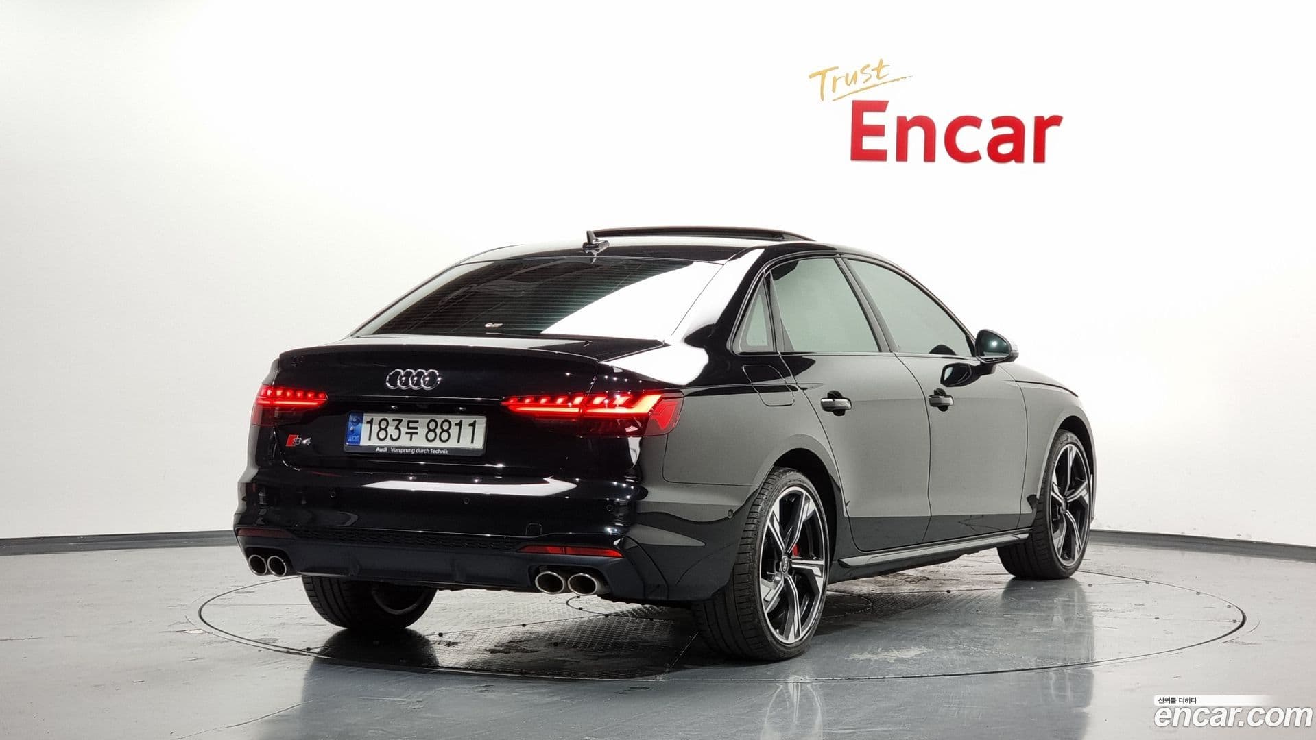 Main__Slider__Photo:S4 Audi 2023.10-1