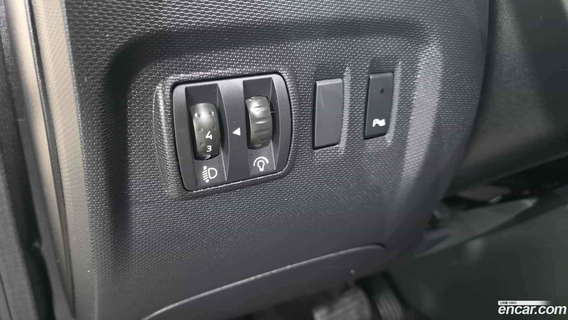 QM3 Renault Korea 2015.0-OPTION-017