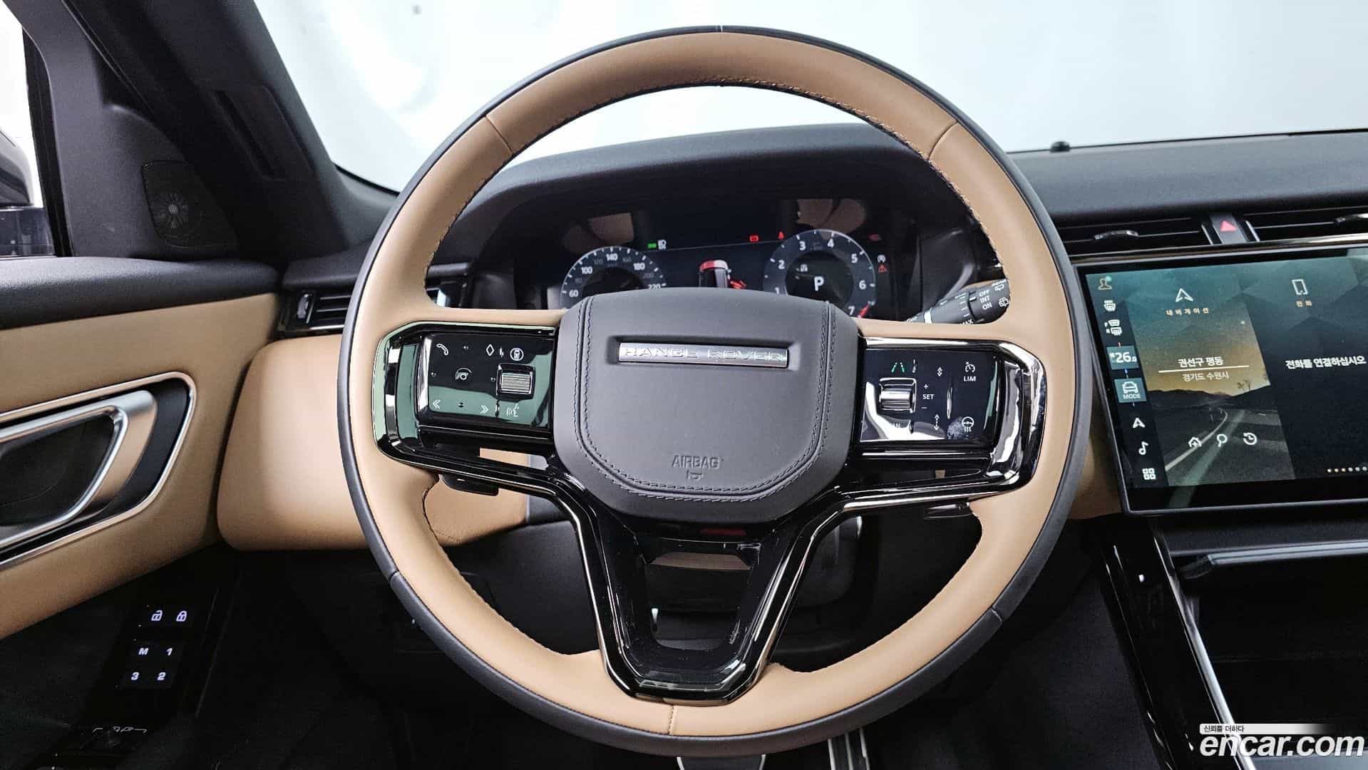 Range Rover Velar Land Rover 2024.6-OPTION-017