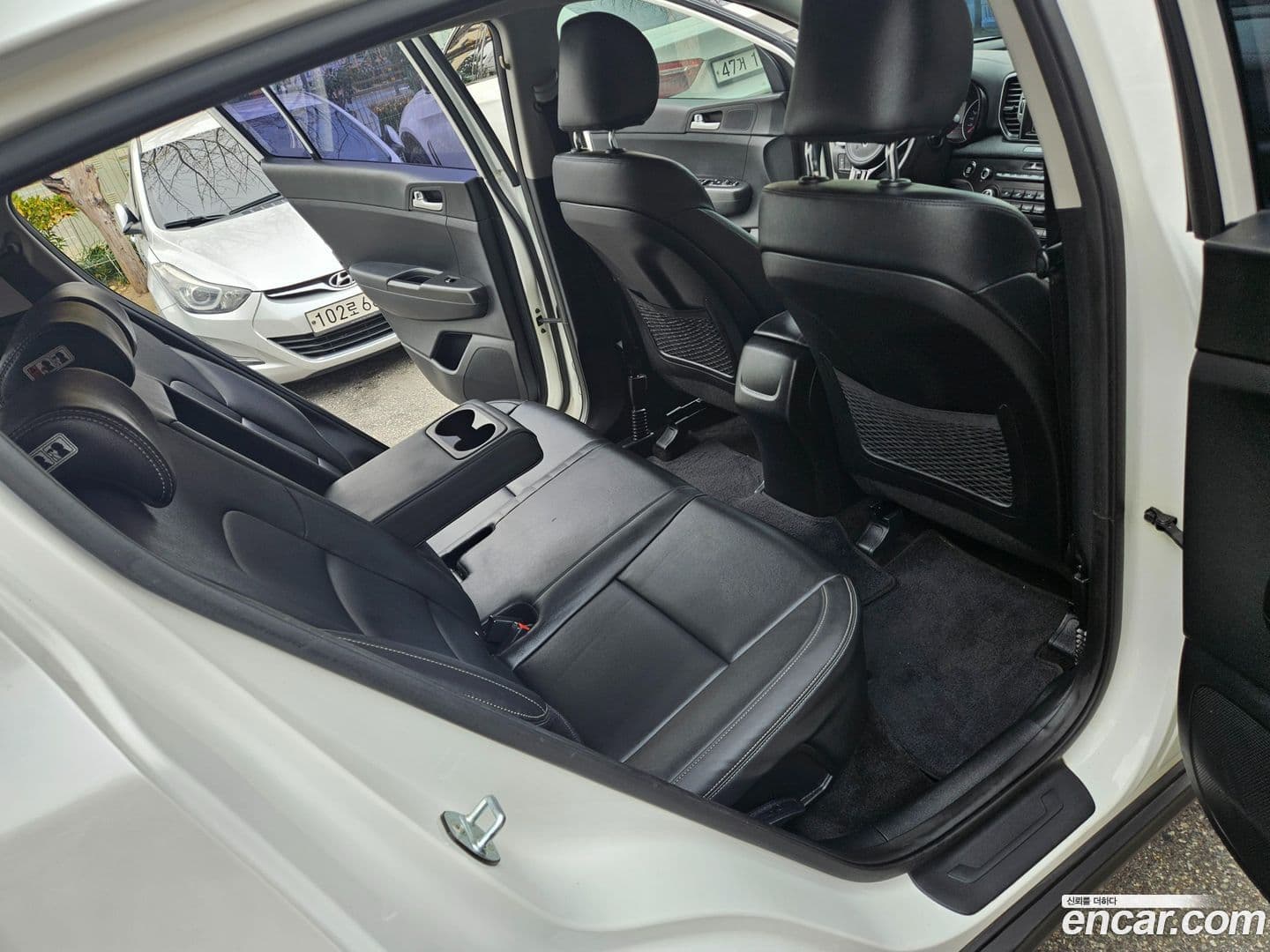 Main__Slider__Photo:Sportage Kia 2017.3-10