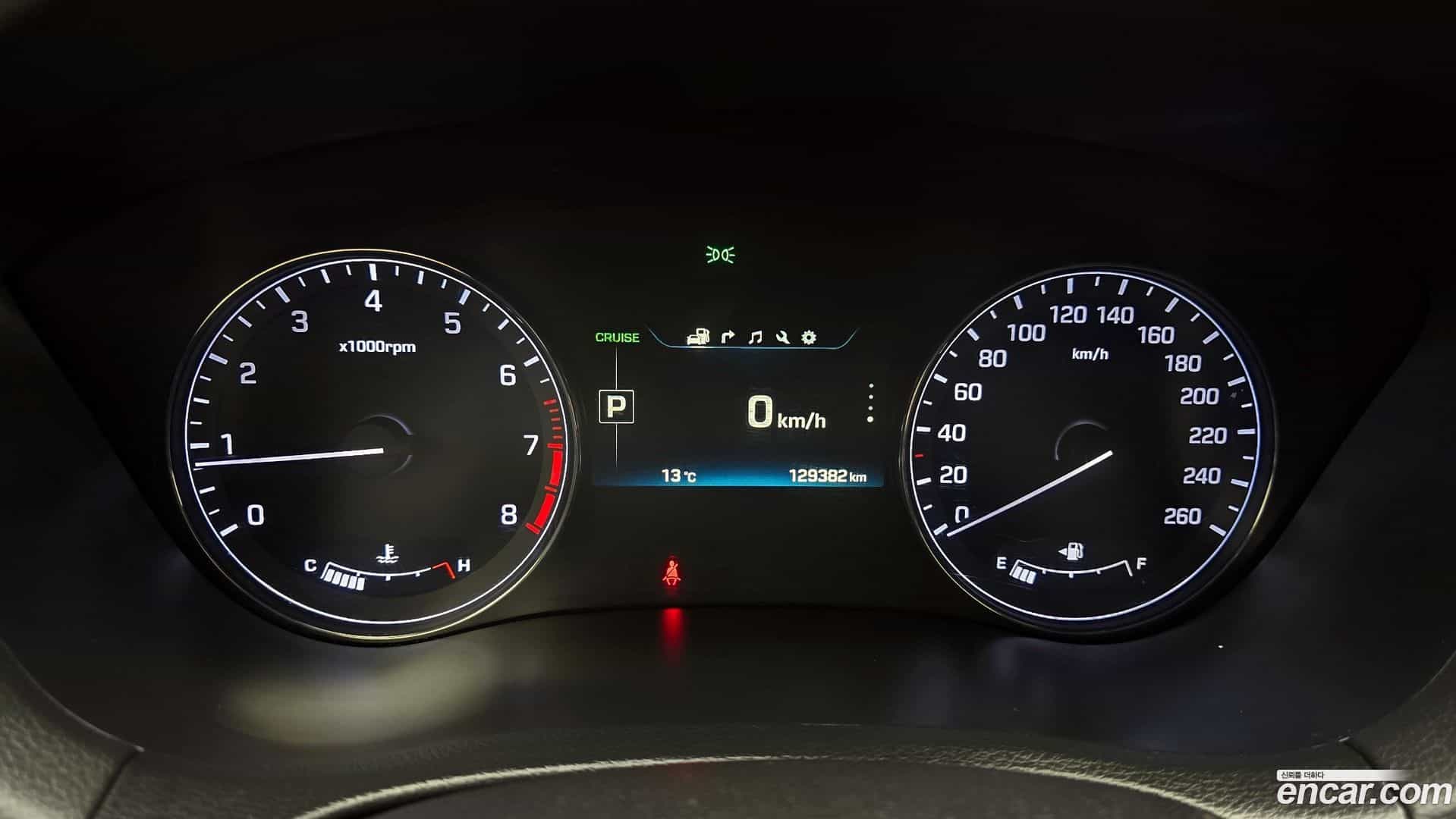 Genesis Hyundai 2014.9-INNER-008