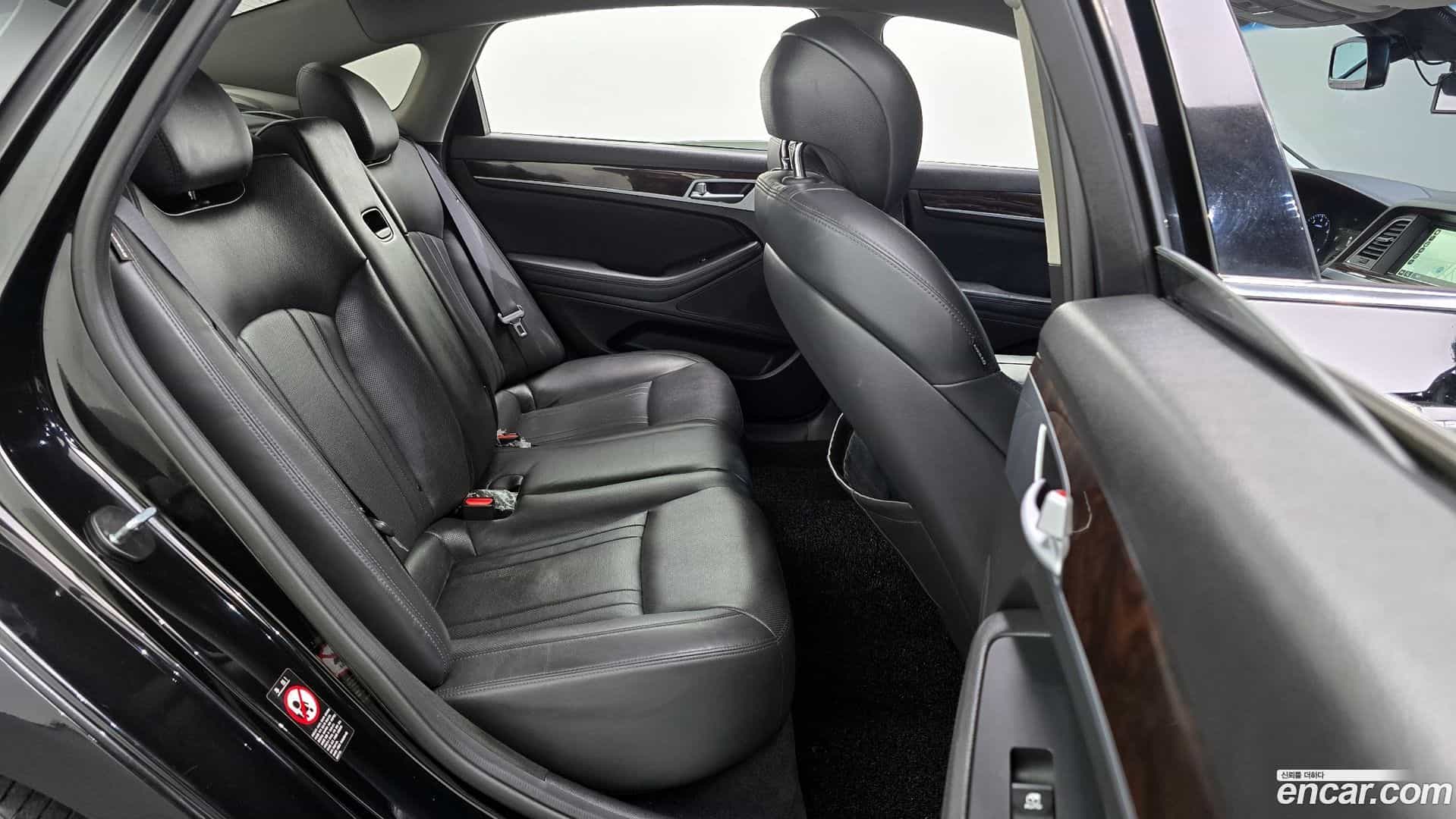 Genesis Hyundai 2014.9-OPTION-016