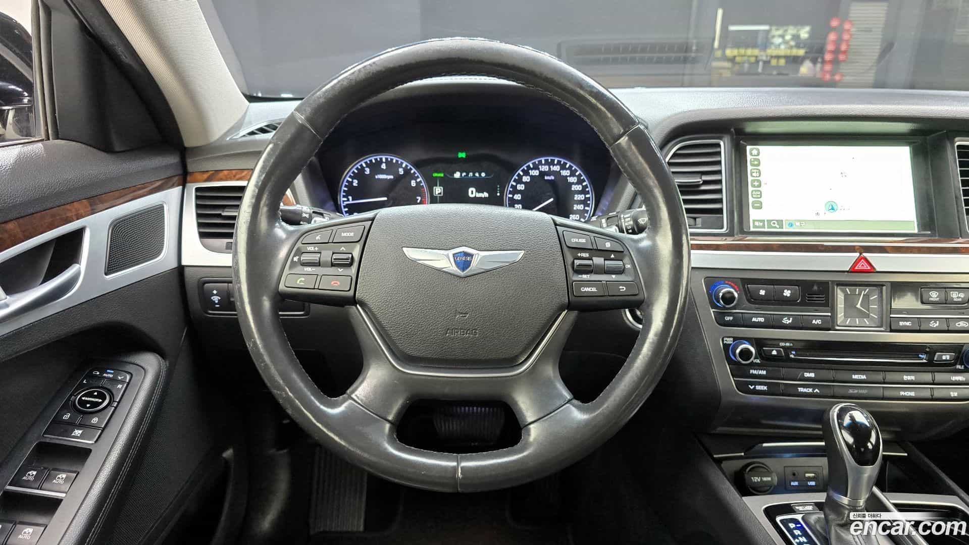 Genesis Hyundai 2014.9-OPTION-017