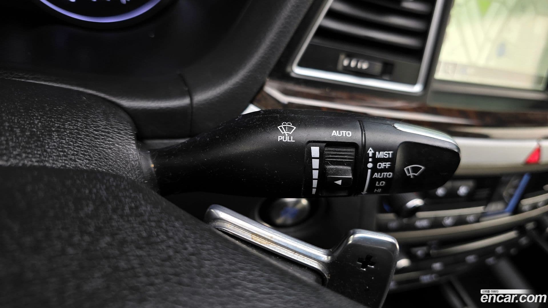 Main__Slider__Photo:Genesis Hyundai 2014.9-18