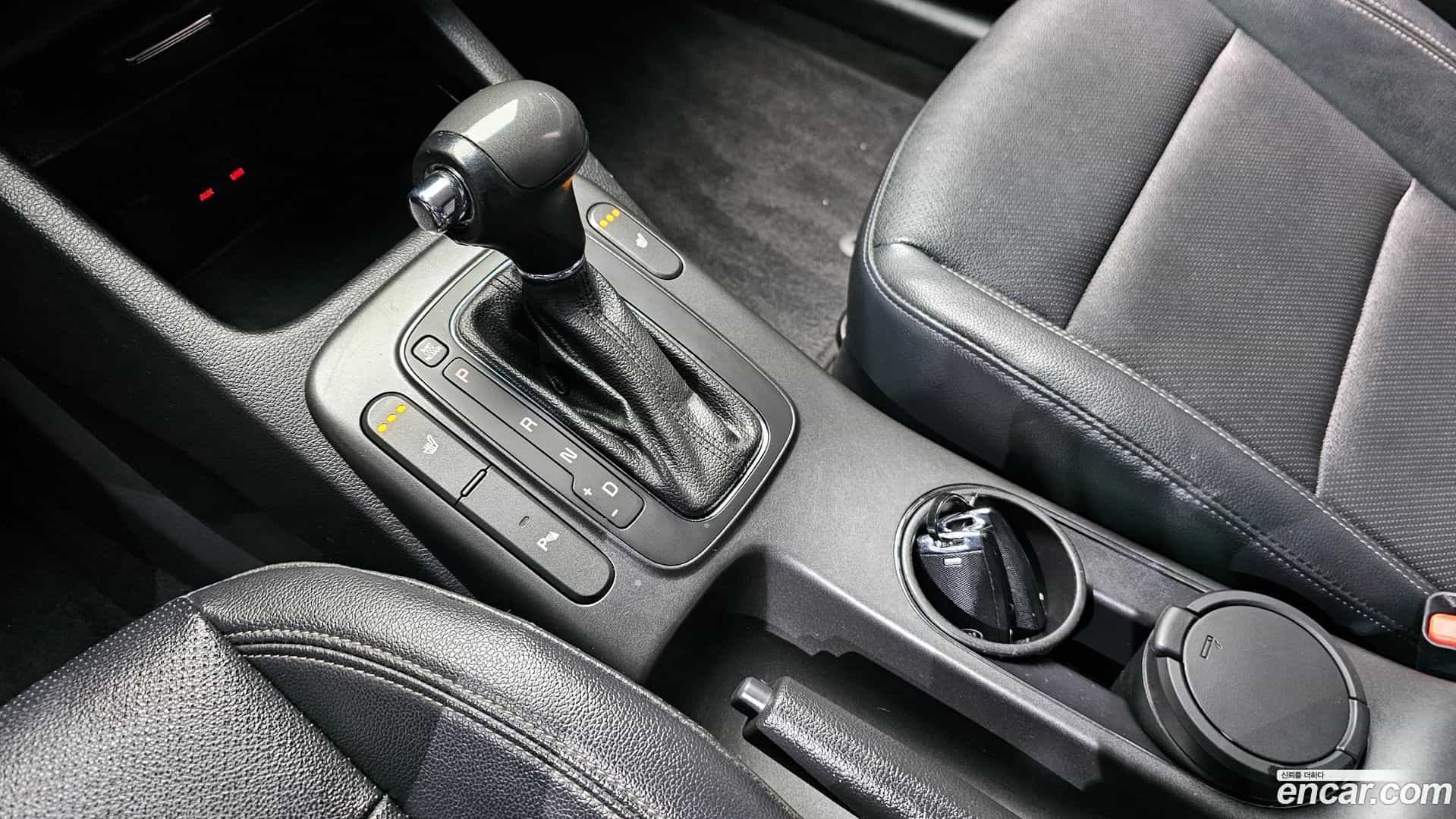 K3 Kia 2014.8-INNER-009