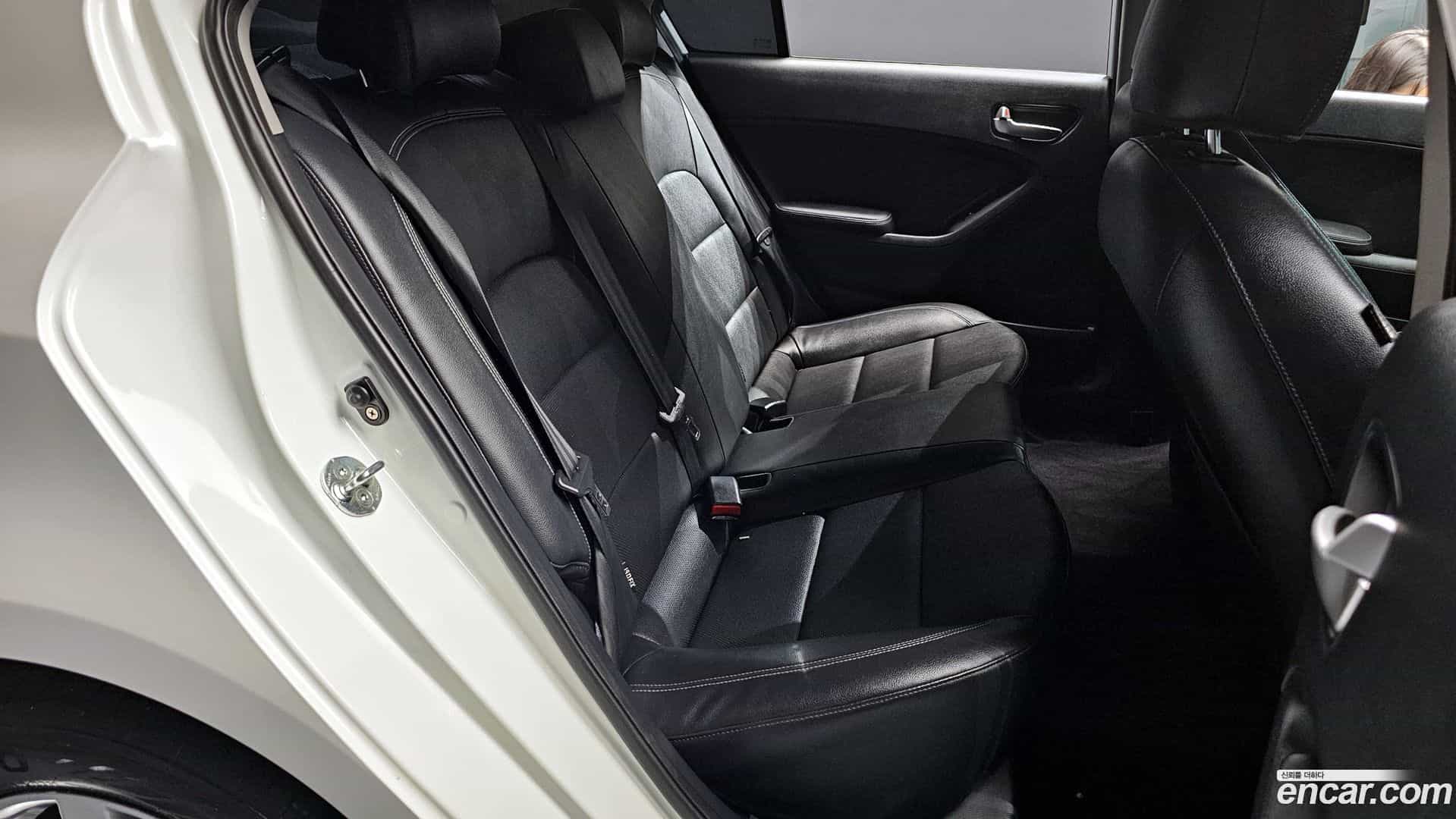 K3 Kia 2014.8-OPTION-016