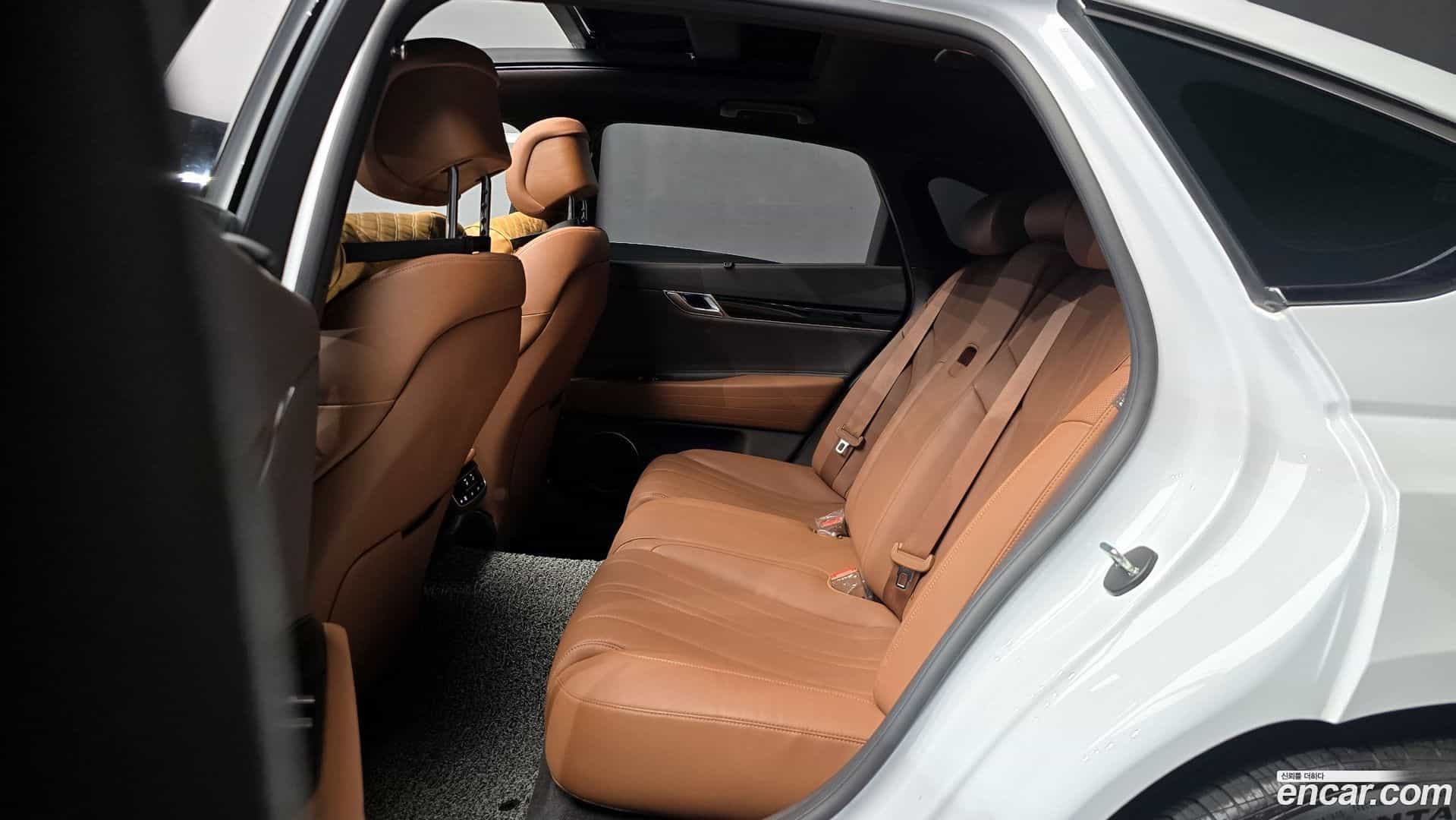 G80 Genesis 2022.11-OPTION-017