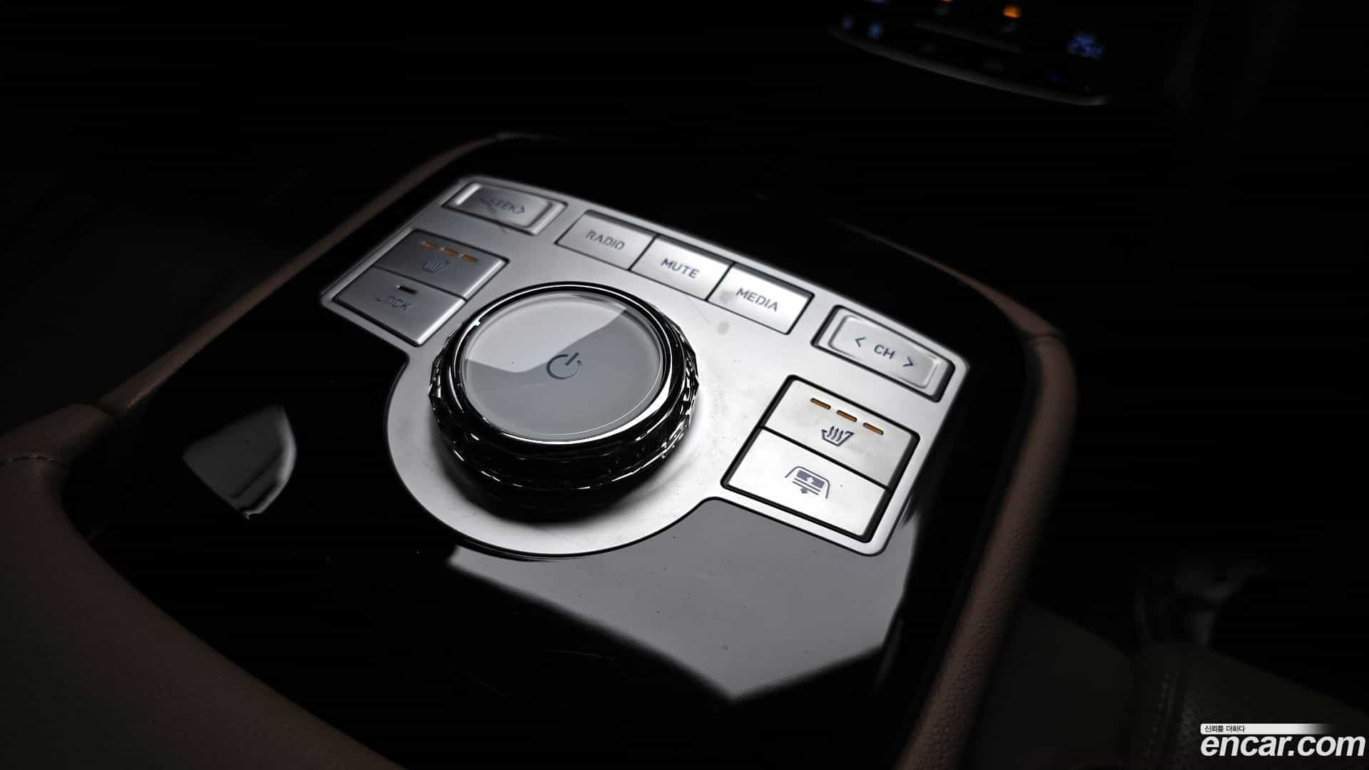 G80 Genesis 2022.11-OPTION-022