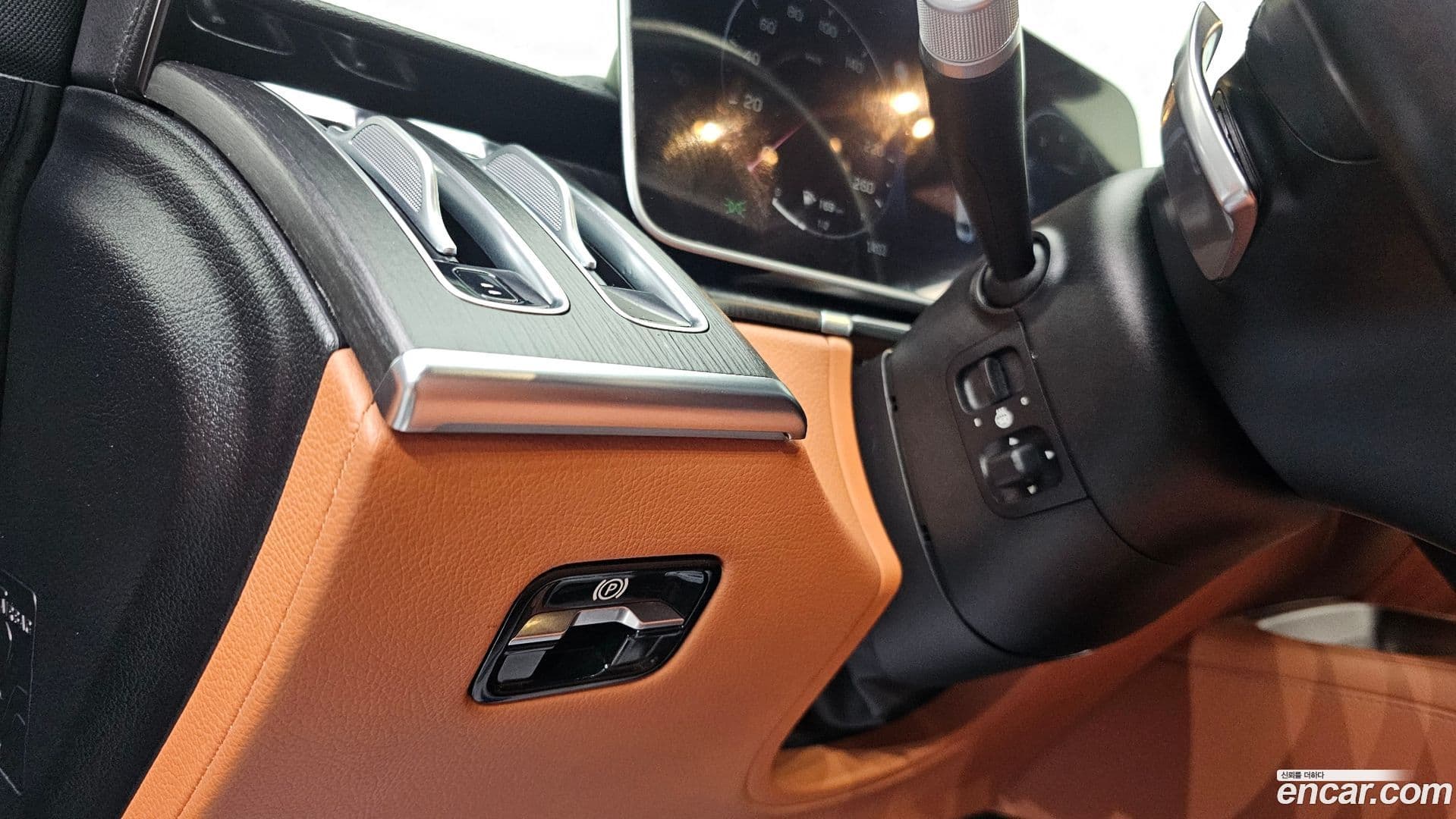 Main__Slider__Photo:S-Class Mercedes-Benz 2021.9-12