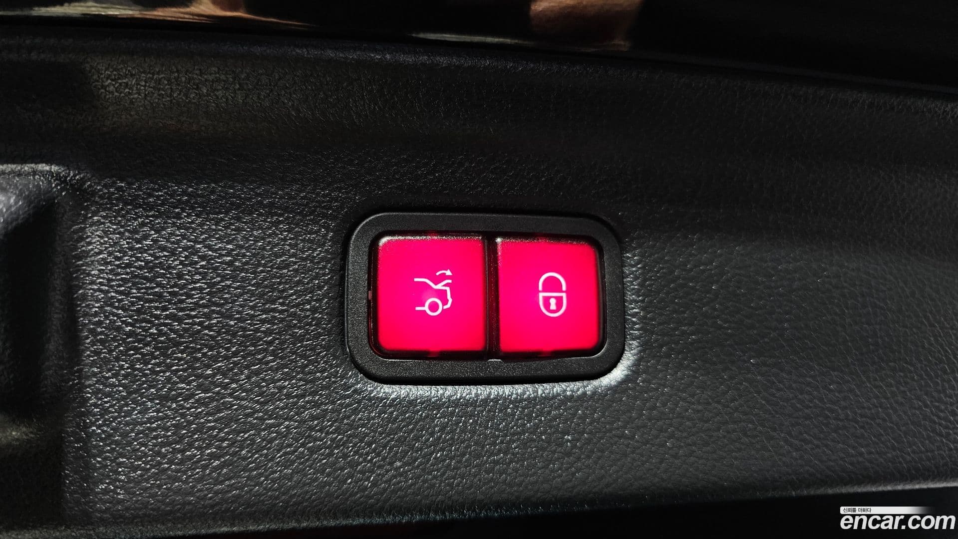 Main__Slider__Photo:S-Class Mercedes-Benz 2021.9-19