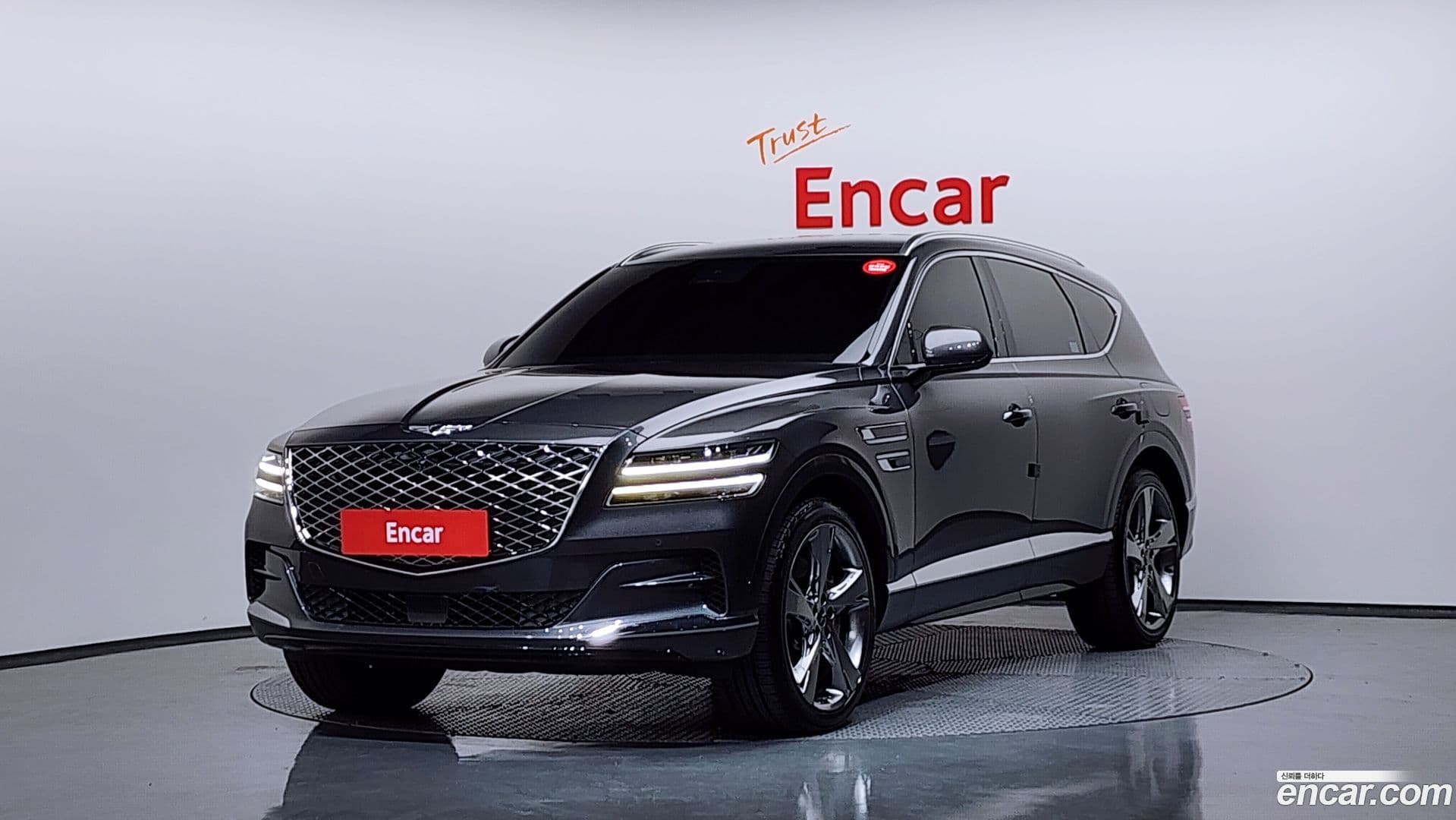 Main__Slider__Photo:GV80 Genesis 2021.11-0