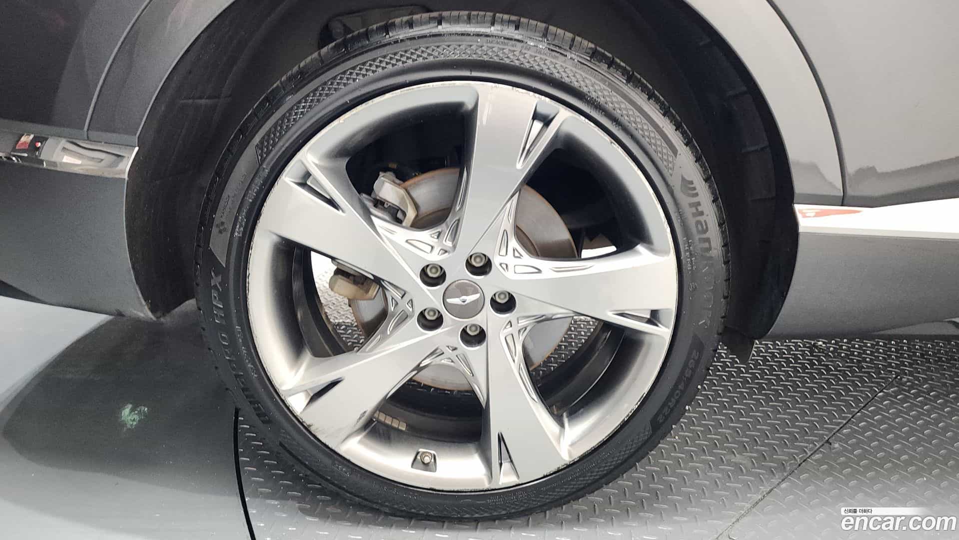 GV80 Genesis 2021.11-OUTER-005