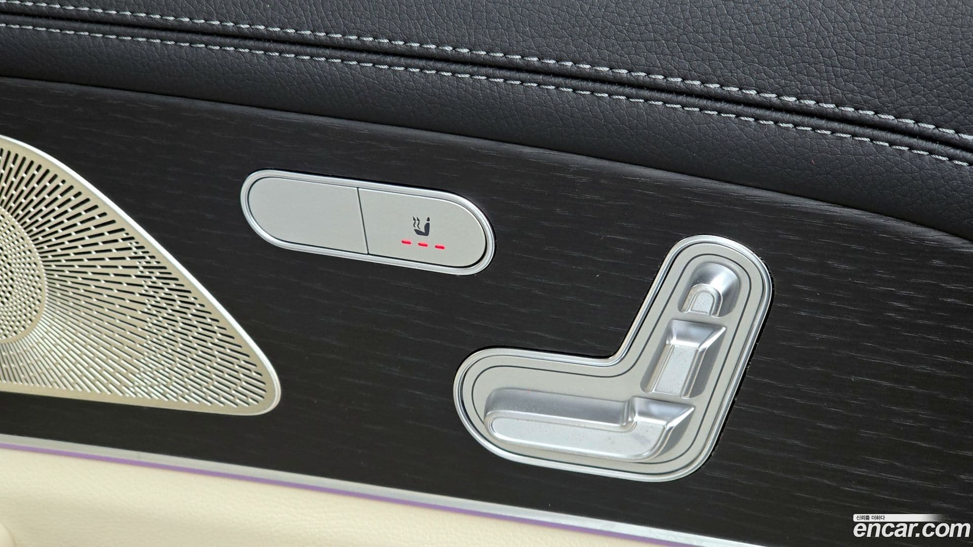 Main__Slider__Photo:GLE-Class Mercedes-Benz 2025.4-18