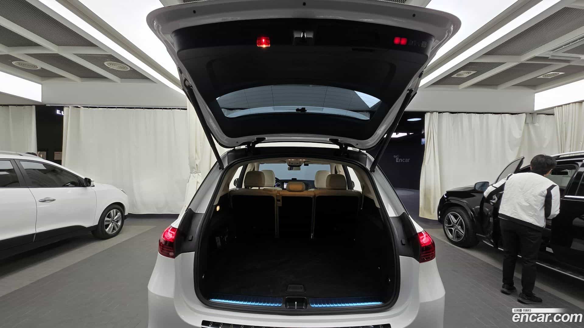 GLE-Class Mercedes-Benz 2025.4-OPTION-024