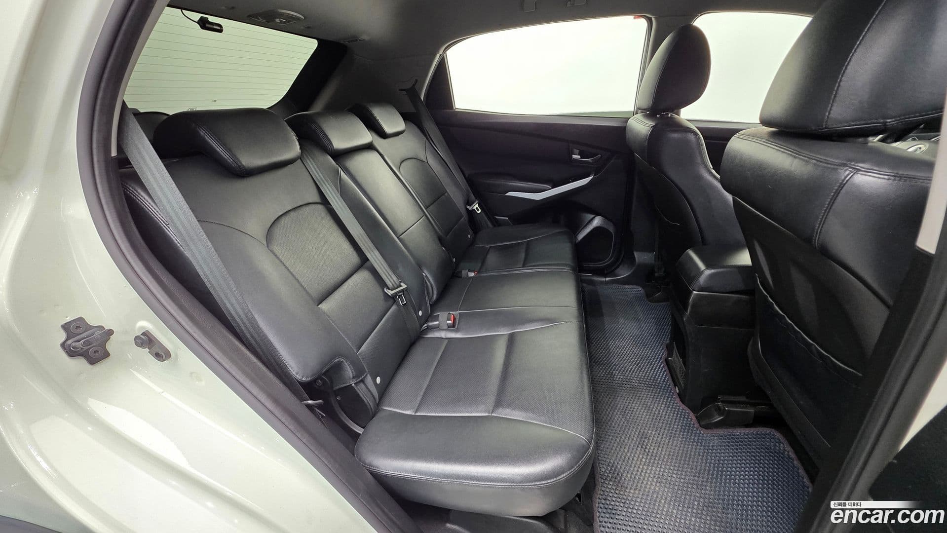 Main__Slider__Photo:KORANDO KG_Mobility_Ssangyong 2014.11-18