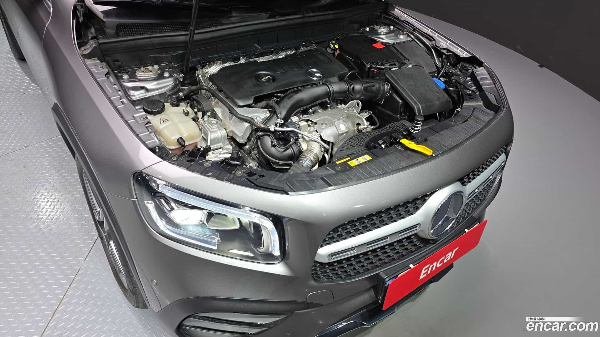 GLB-Class Mercedes-Benz 2021.9-INNER-006