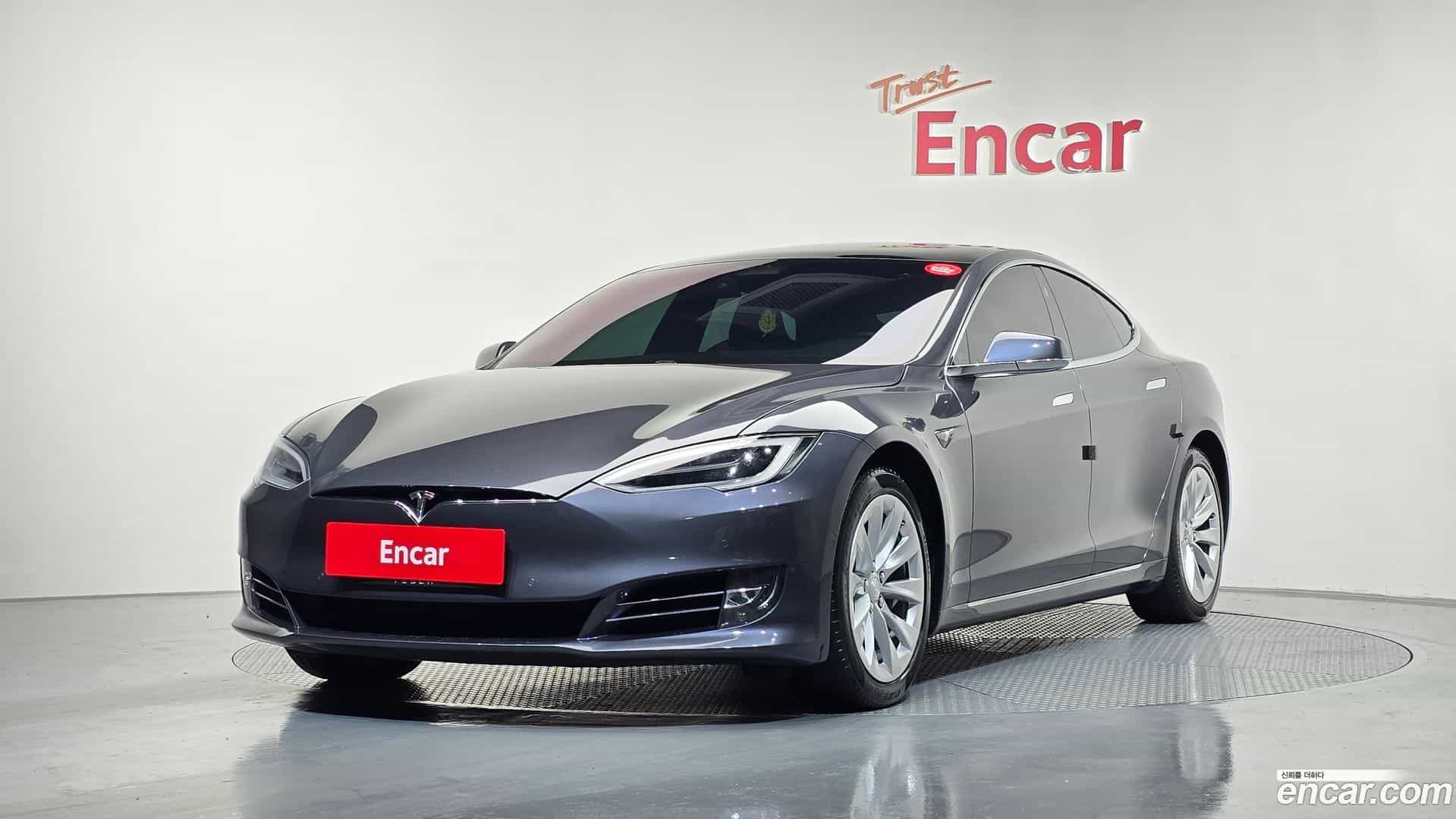 Model S Tesla 2019.2-OUTER-001