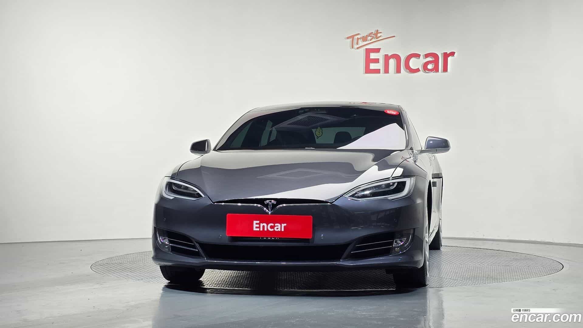 Model S Tesla 2019.2-OUTER-003