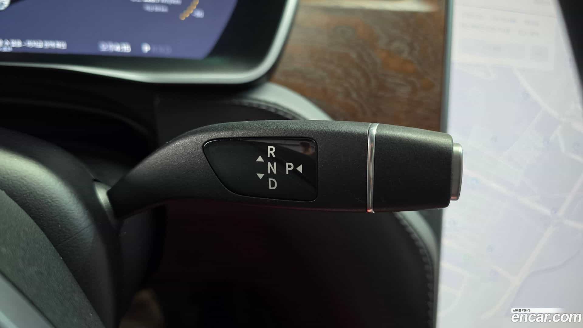 Model S Tesla 2019.2-INNER-009