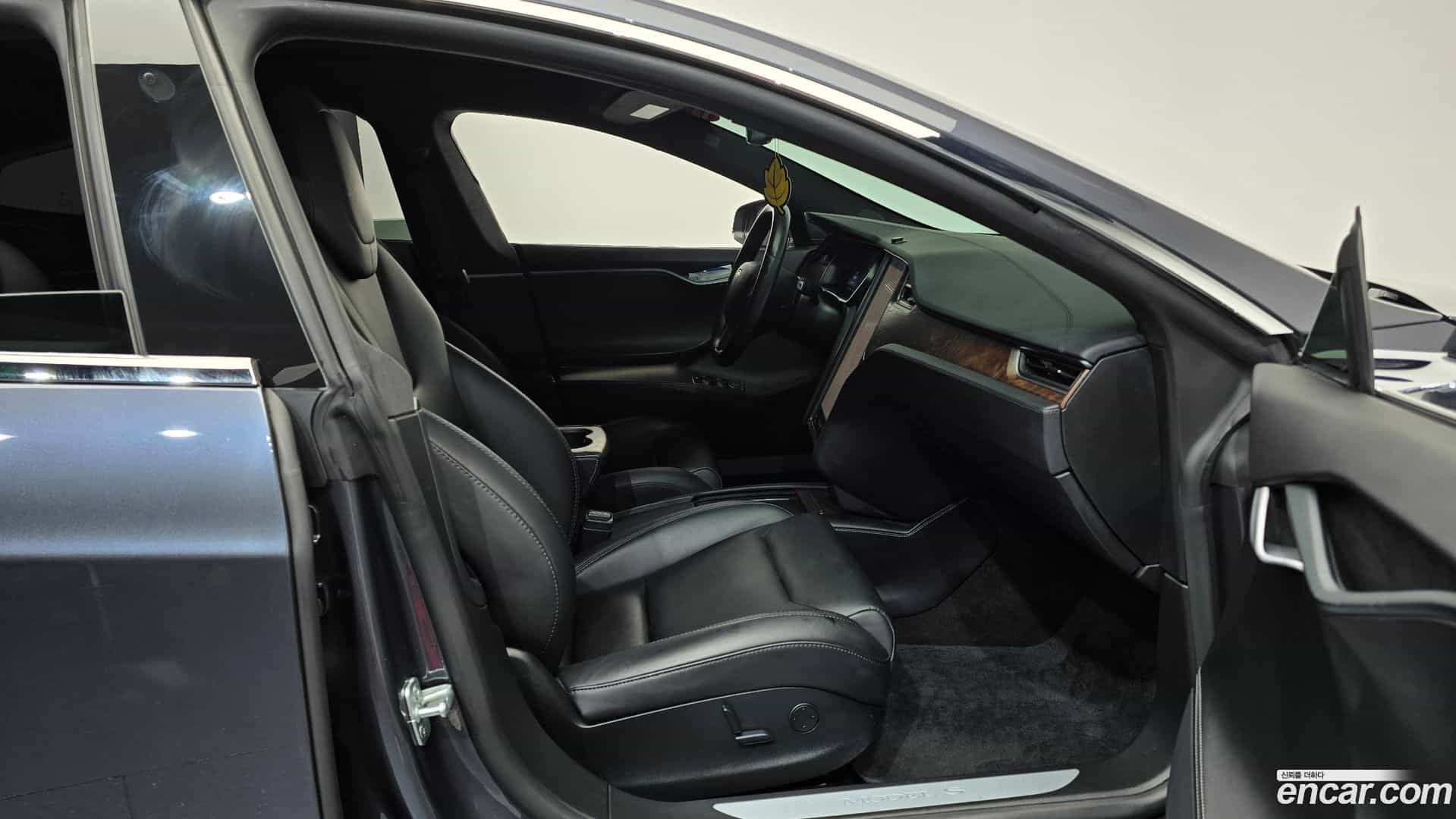 Model S Tesla 2019.2-OPTION-015