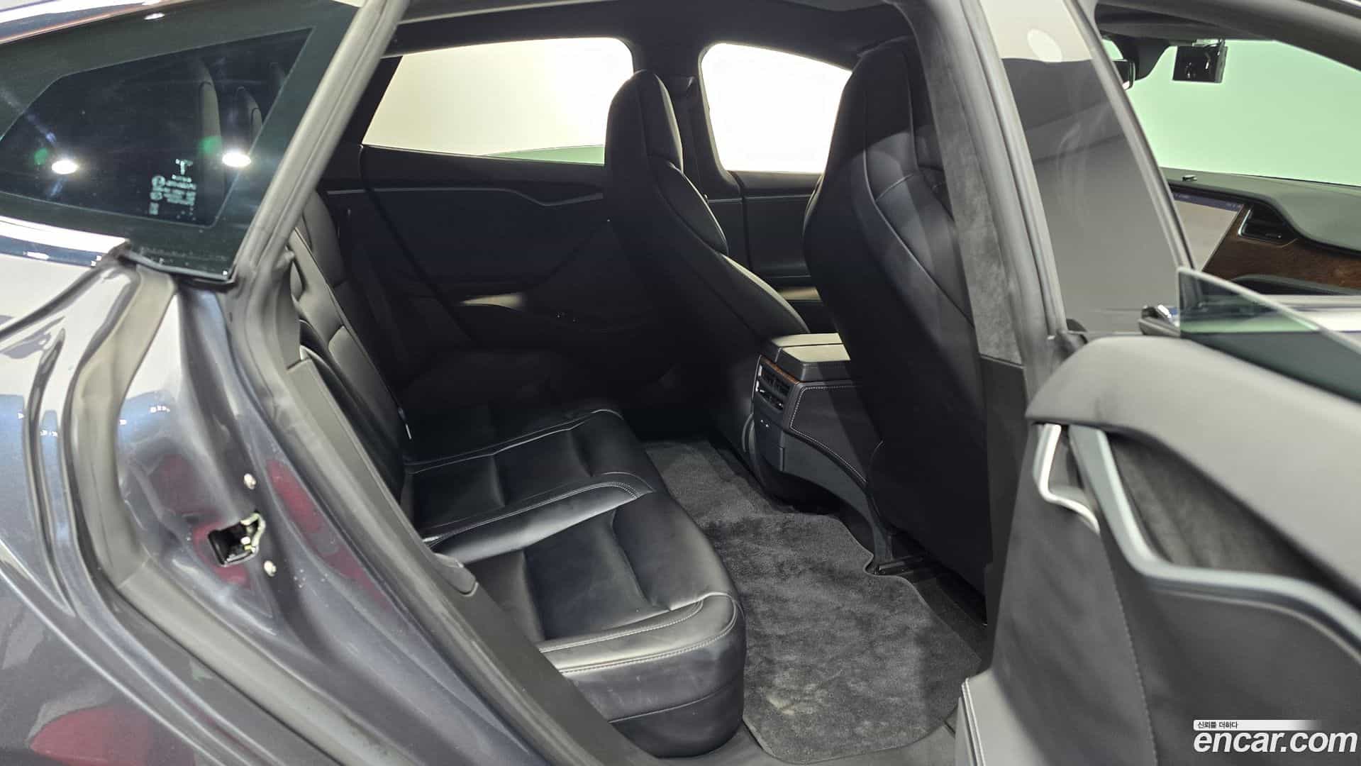 Model S Tesla 2019.2-OPTION-016