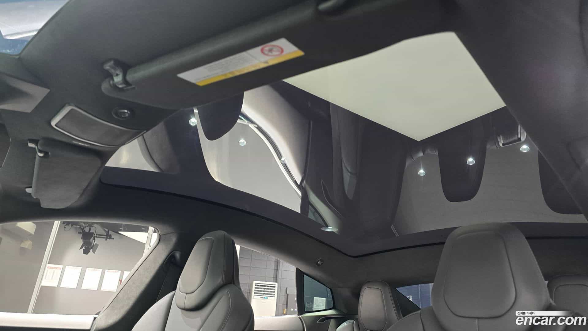 Model S Tesla 2019.2-OPTION-023