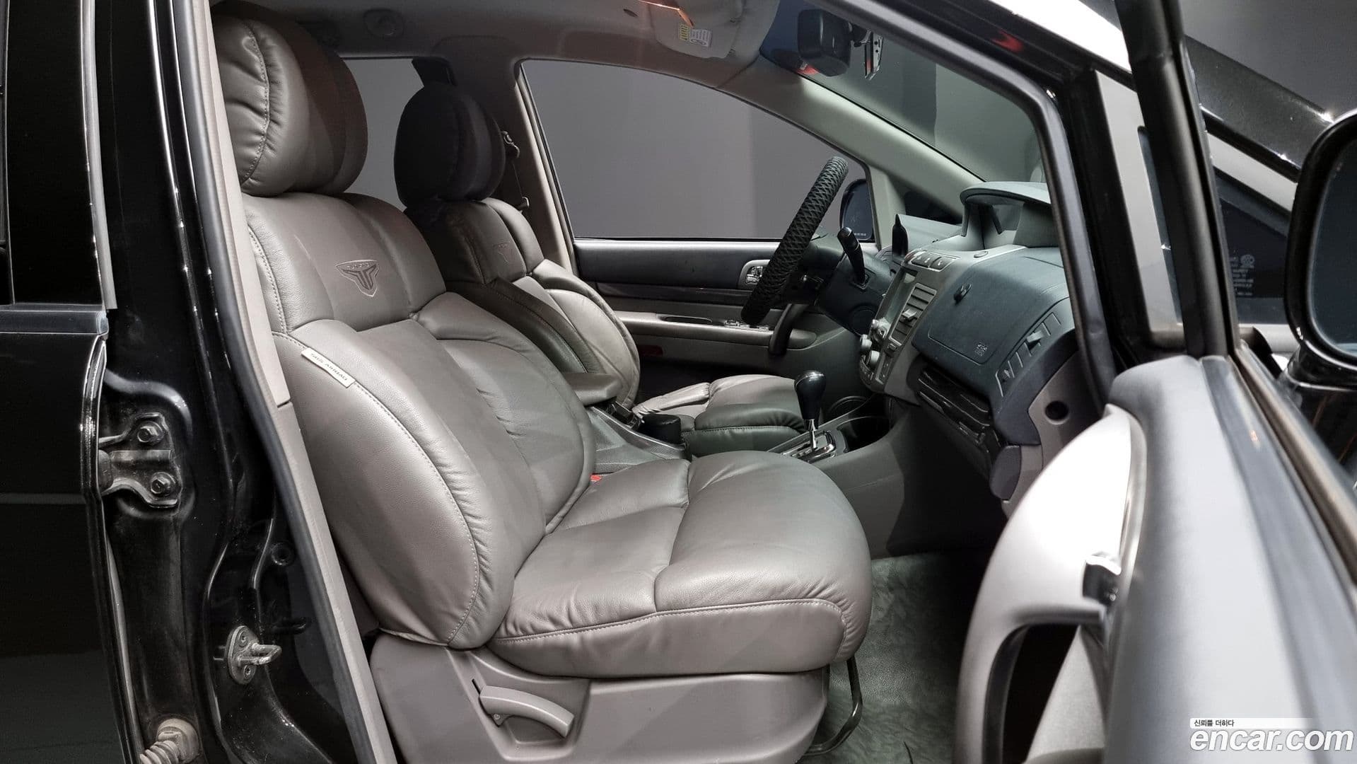 Main__Slider__Photo:KORANDO KG Mobility 2014.2-10