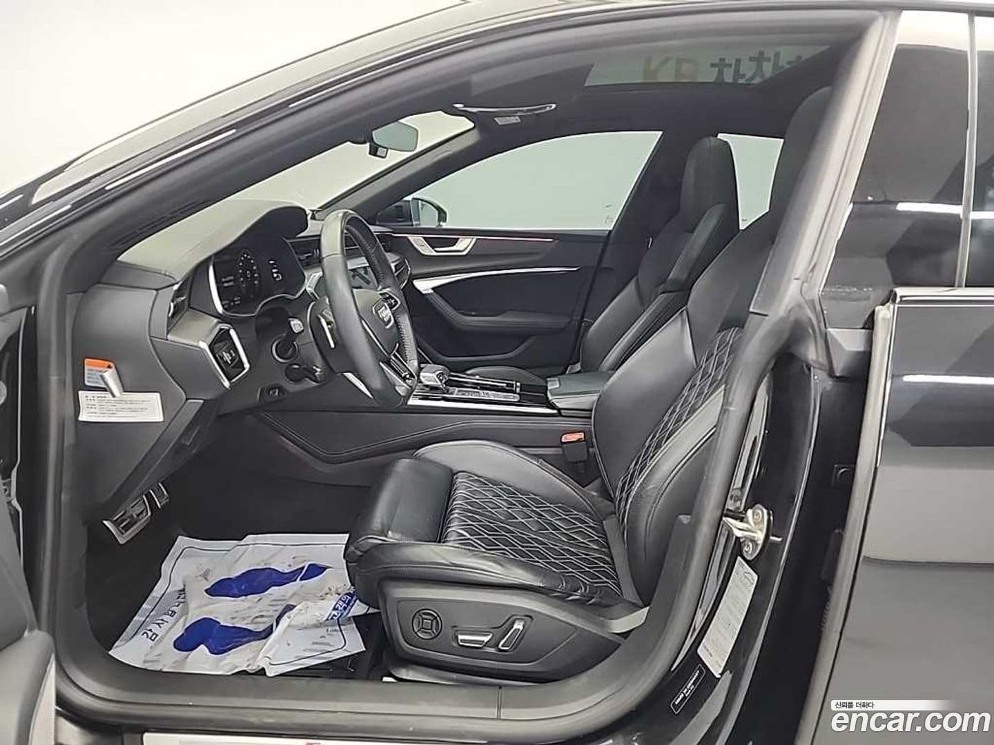 Main__Slider__Photo:S7 Audi 2020.11-10