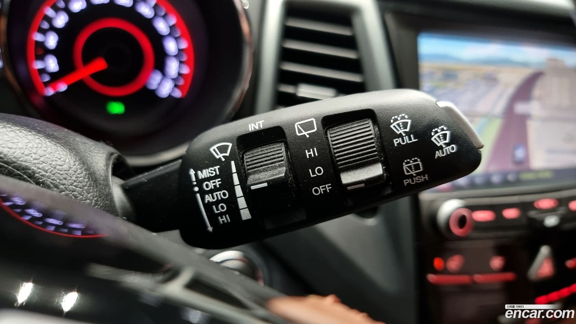 Main__Slider__Photo:TIBOLI KG Mobility 2018.3-15