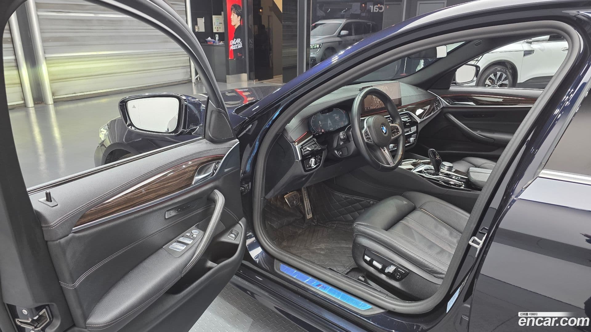 Main__Slider__Photo:5-Series BMW 2021.4-10