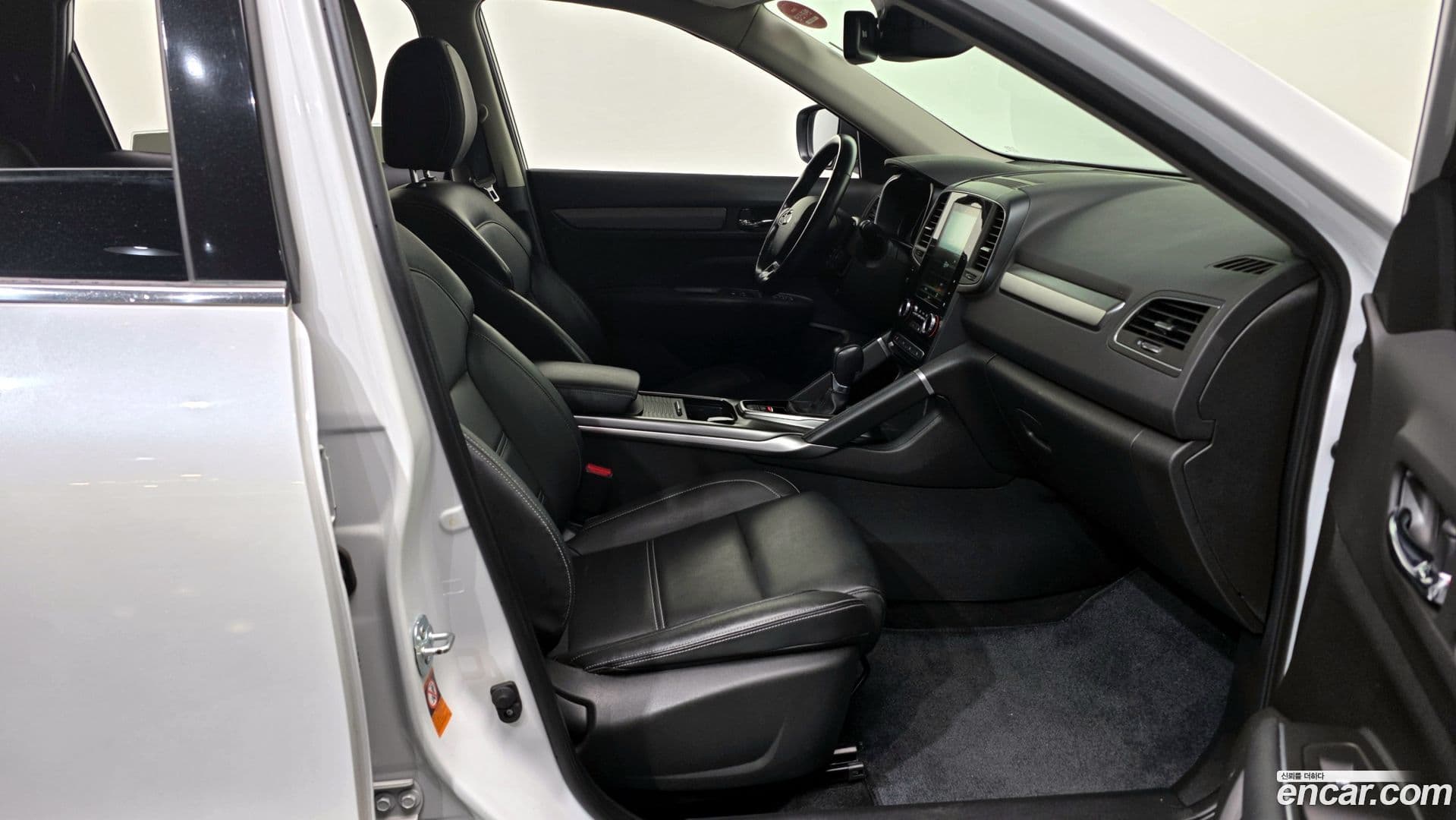 Main__Slider__Photo:QM6 Renault Korea 2022.6-10